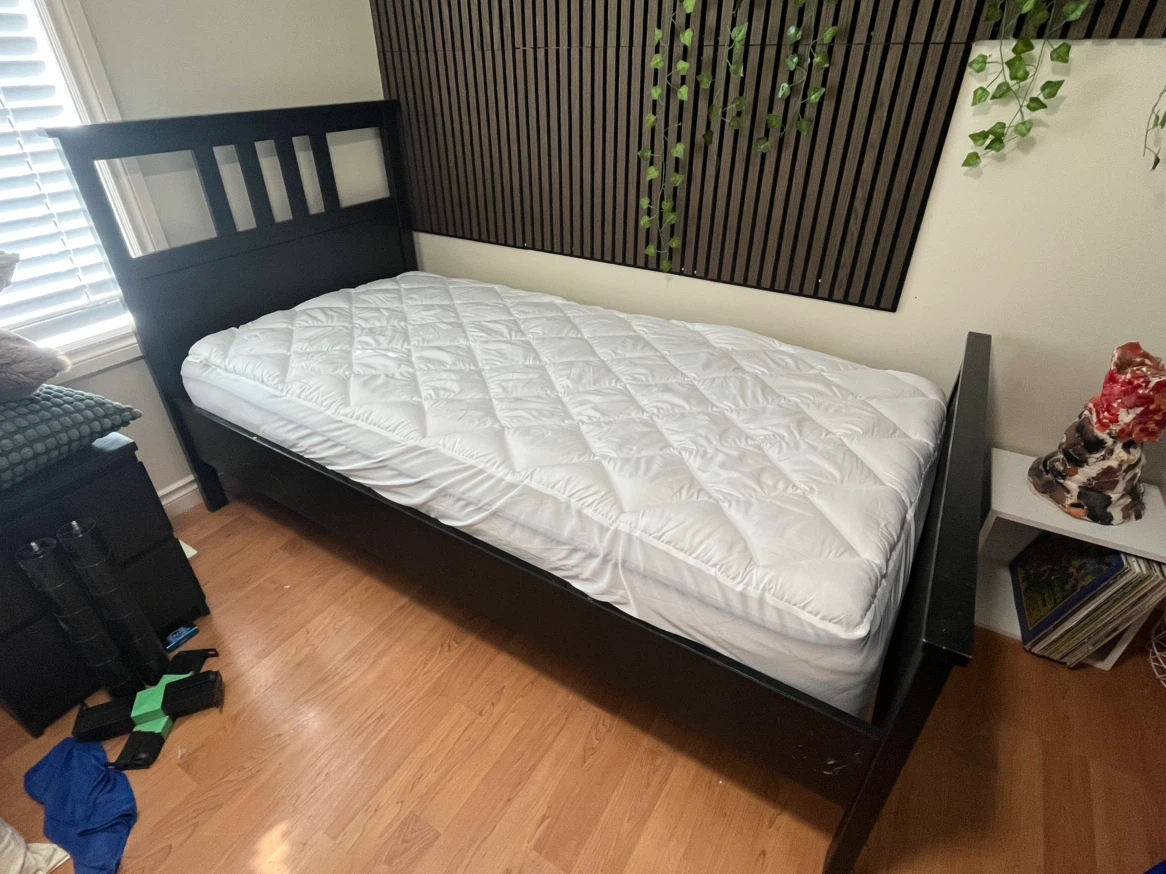 IKEA Hemnes Twin Bed - photo 2