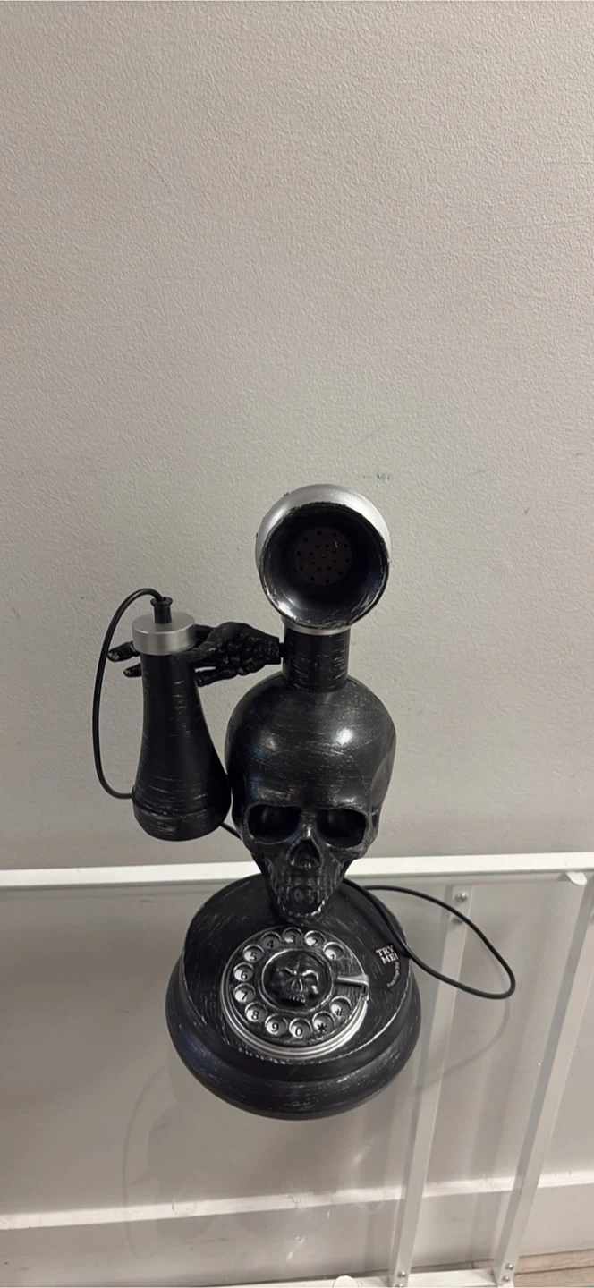 Skull Halloween Decorative Telephone Figurine - photo 2