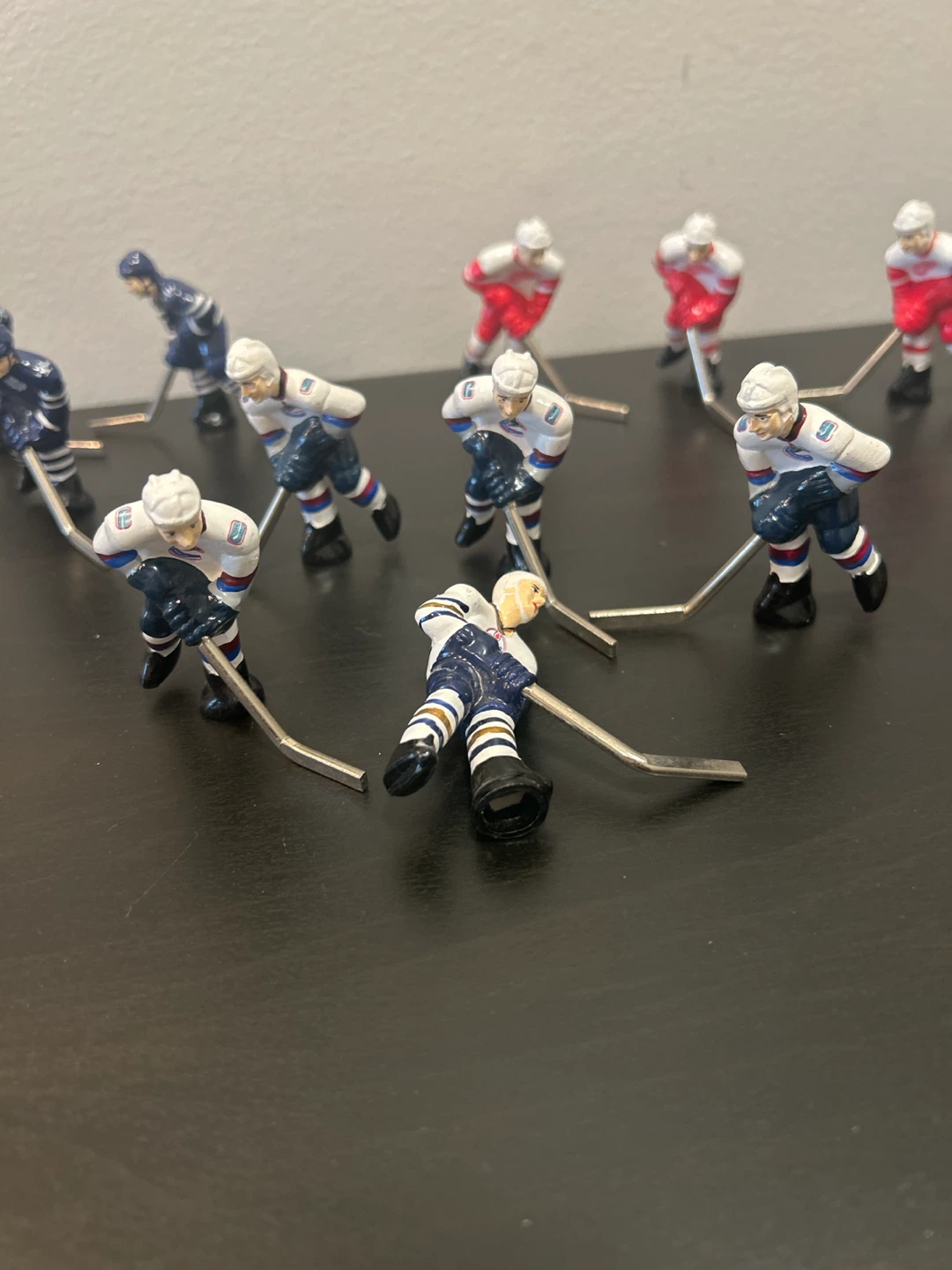 NHL Hockey Player Figurine Collection - photo 5