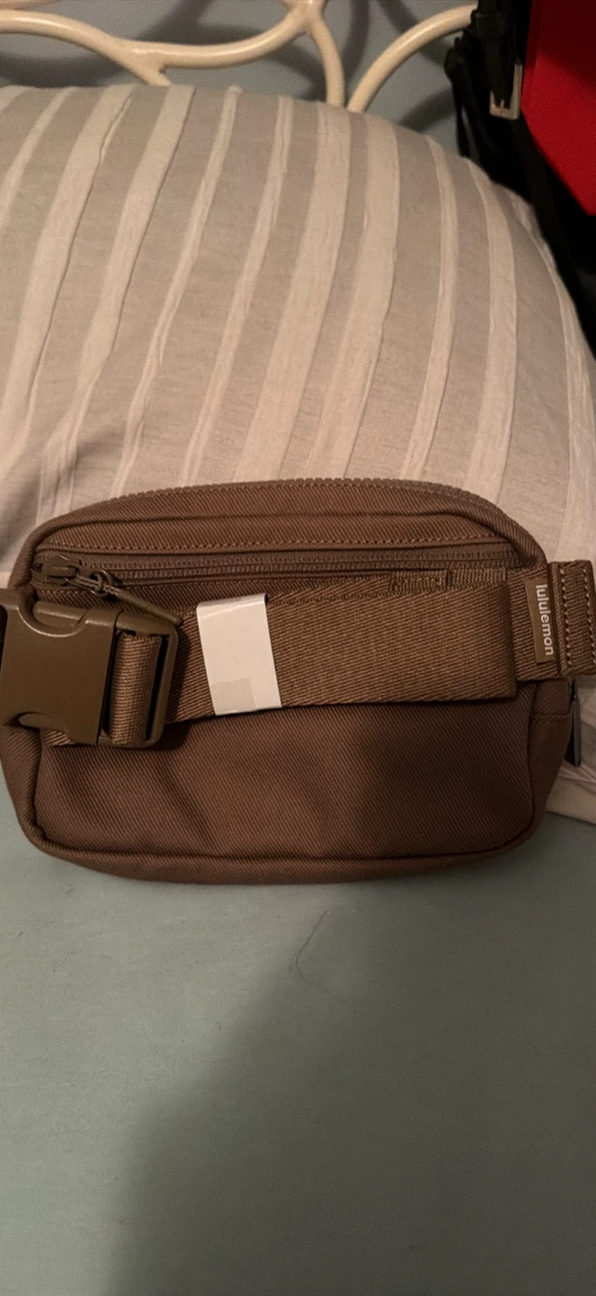 Lululemon belt bag 1L canvas artifact - photo 2