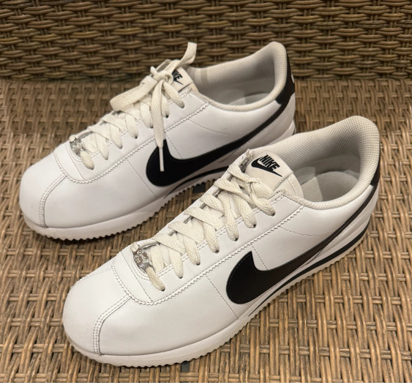 Nike Cortez White & Black Sneakers - photo 2
