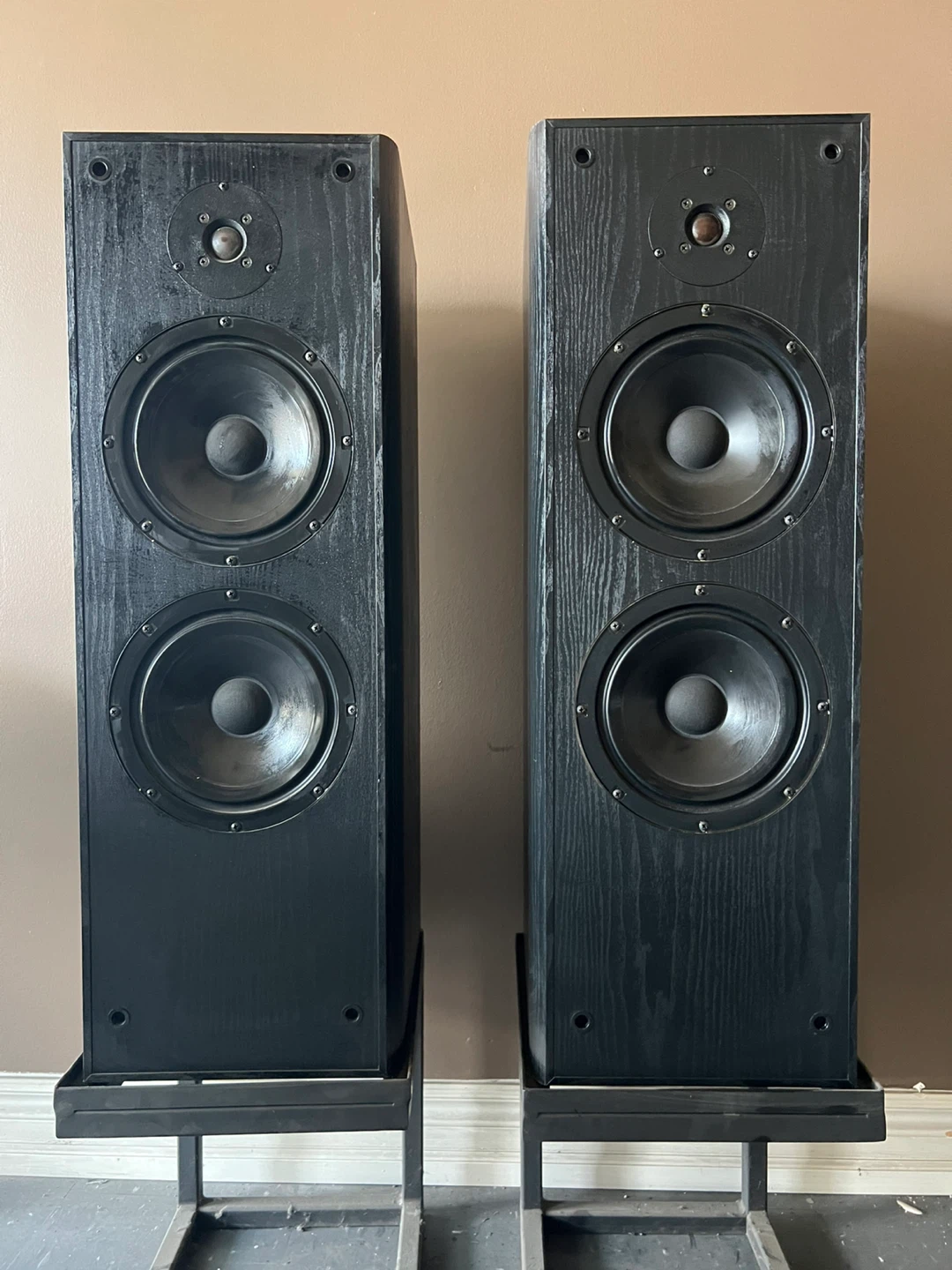Pair of Dickens by Clements floor-standing speakers
