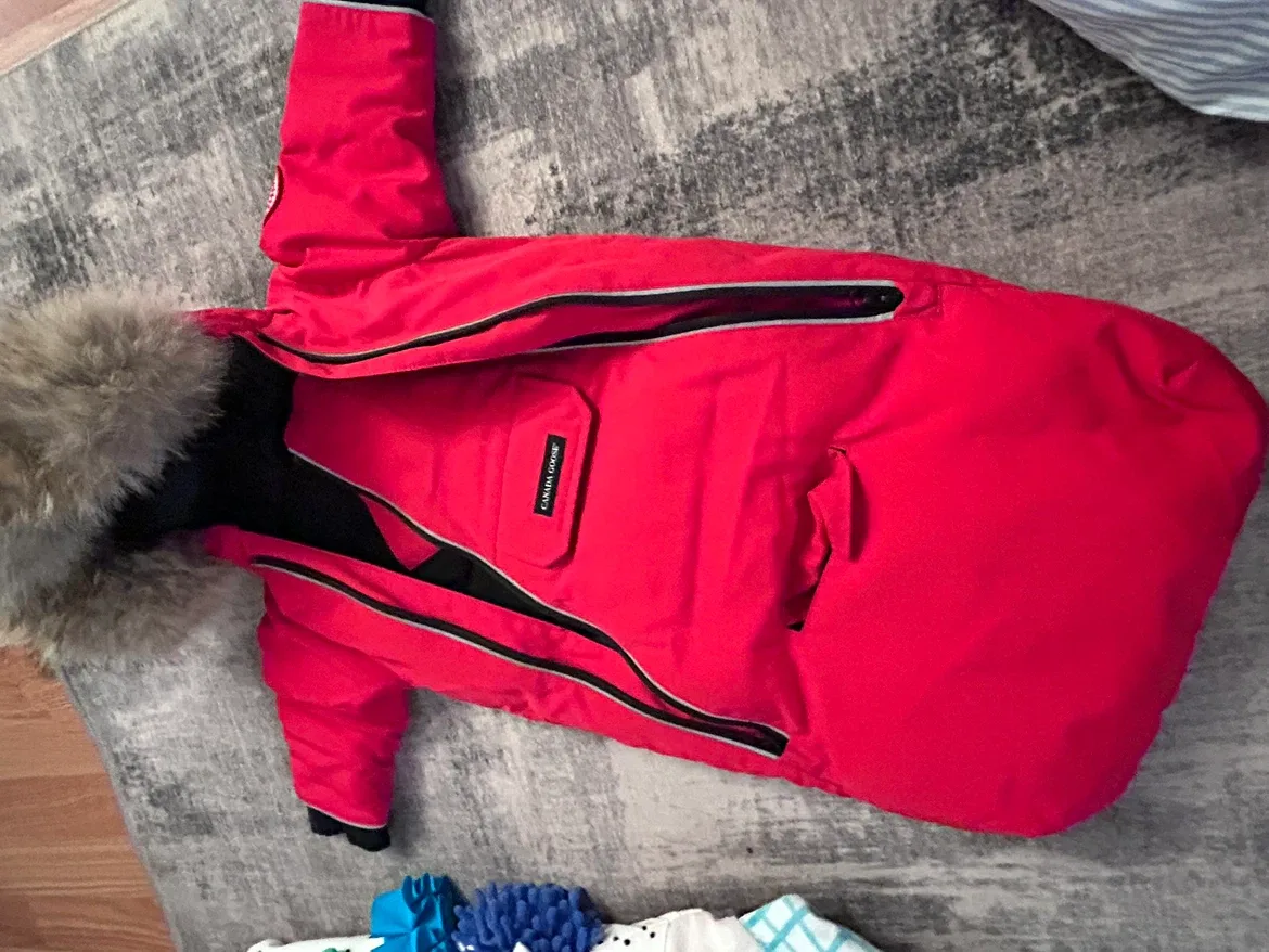 Canada Goose Infant Bunting Bag- Cash Only - photo 2
