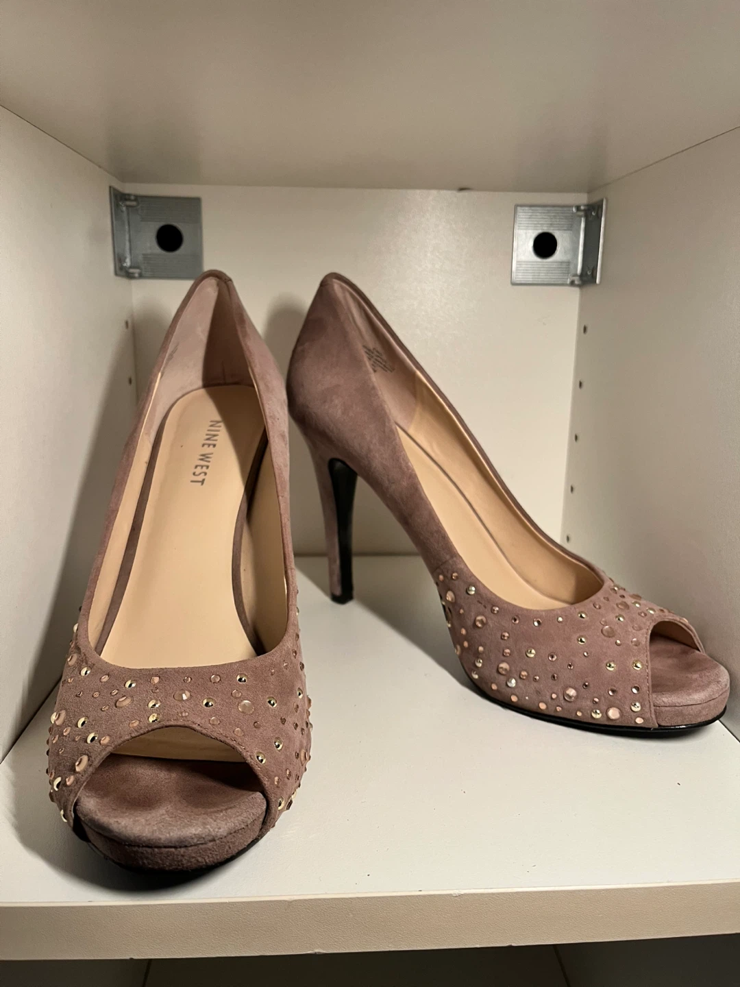 Nine West Peep Toe Heels Size 8