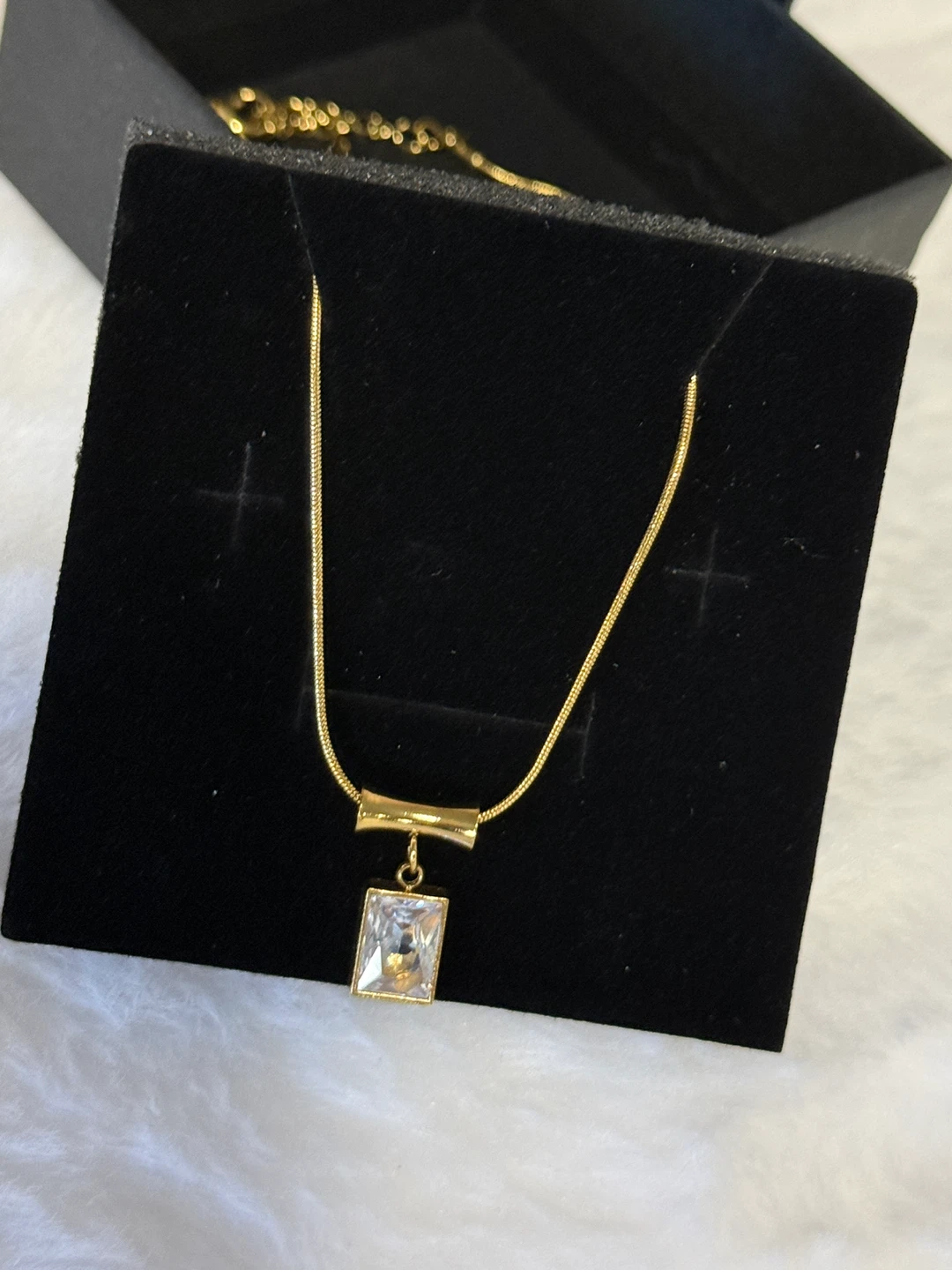 Gold-Tone Chain Necklace with Interchangeable Pendants - photo 2