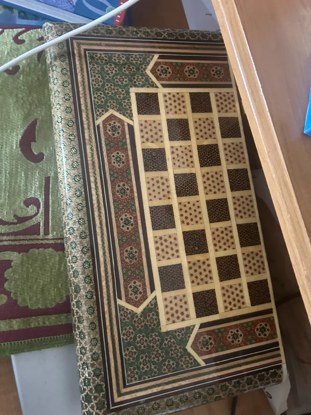 Intricate Wooden Backgammon and Chess Set - photo 2