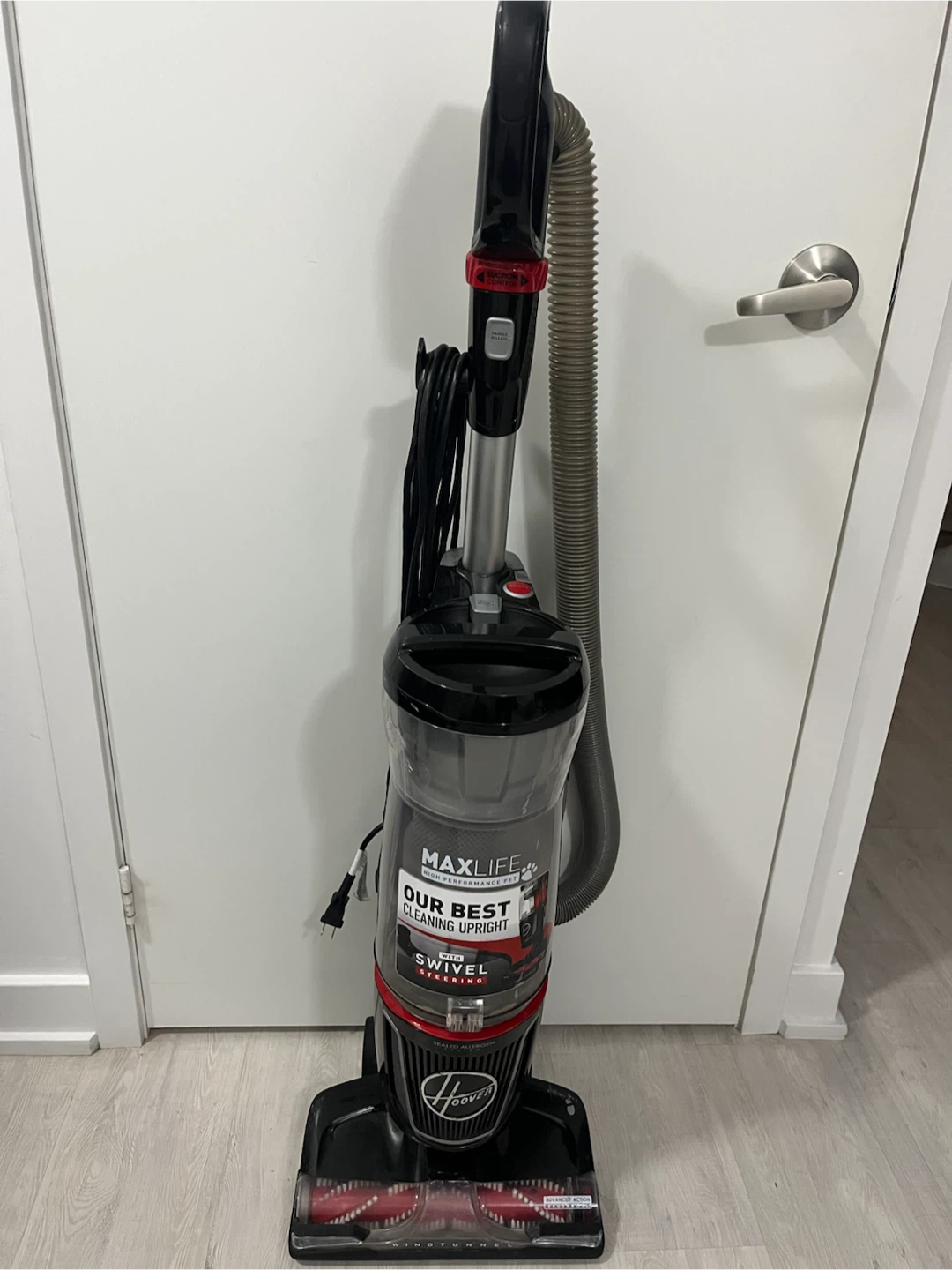 Hoover Vacuum - Carpet & Hard Floor