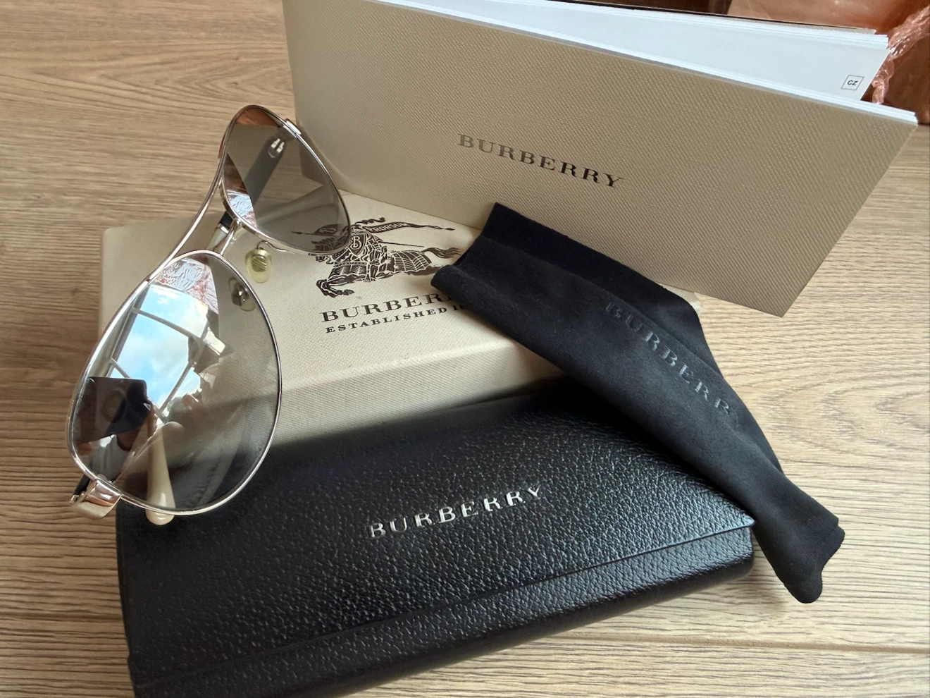 Burberry Aviator Sunglasses - photo 2