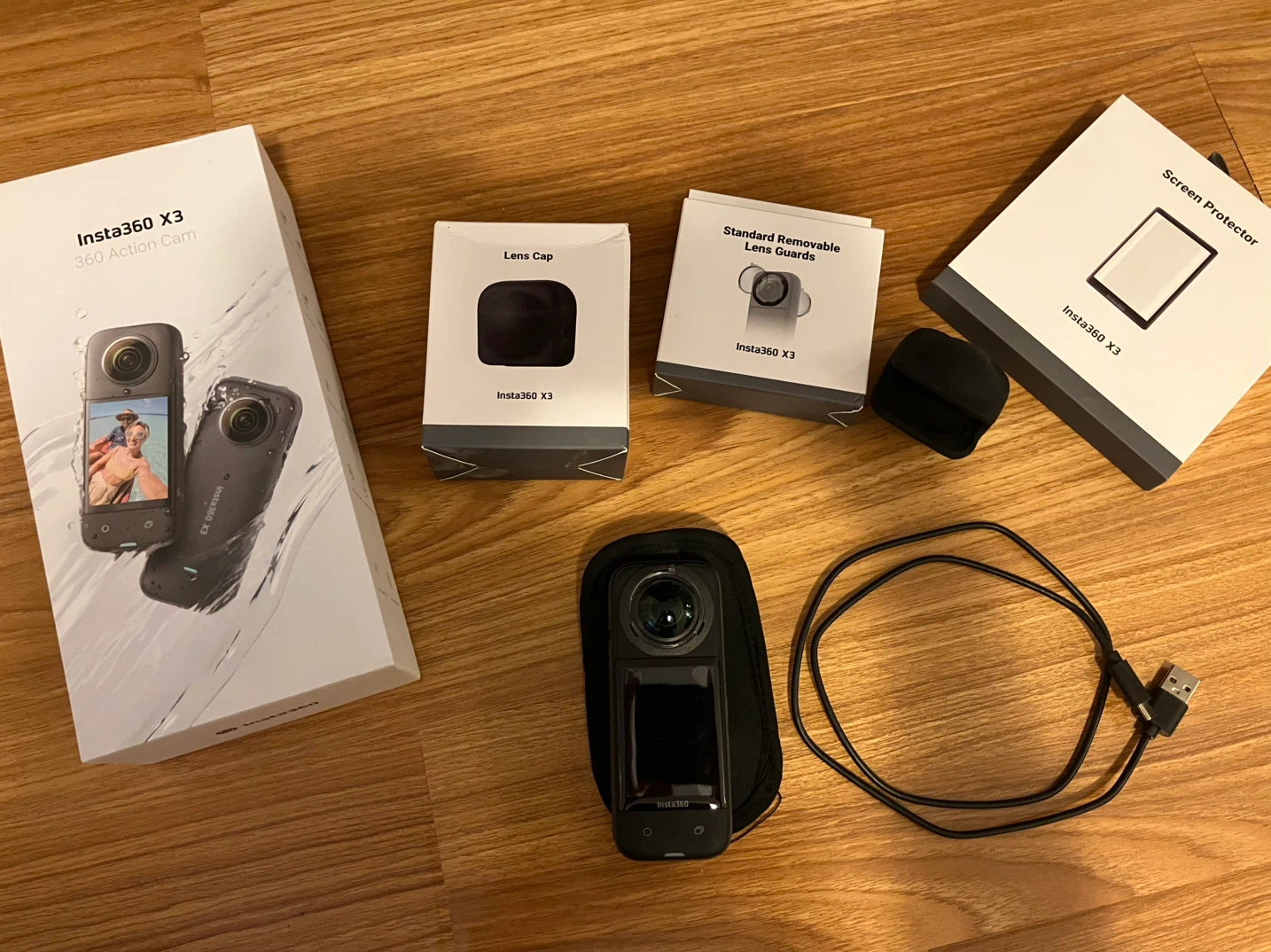 Insta360 X3 action camera - photo 2