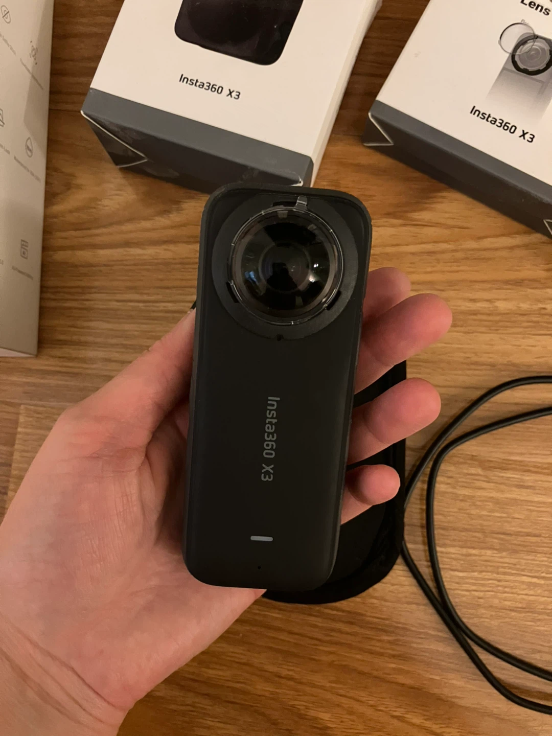 Insta360 X3 action camera - photo 3