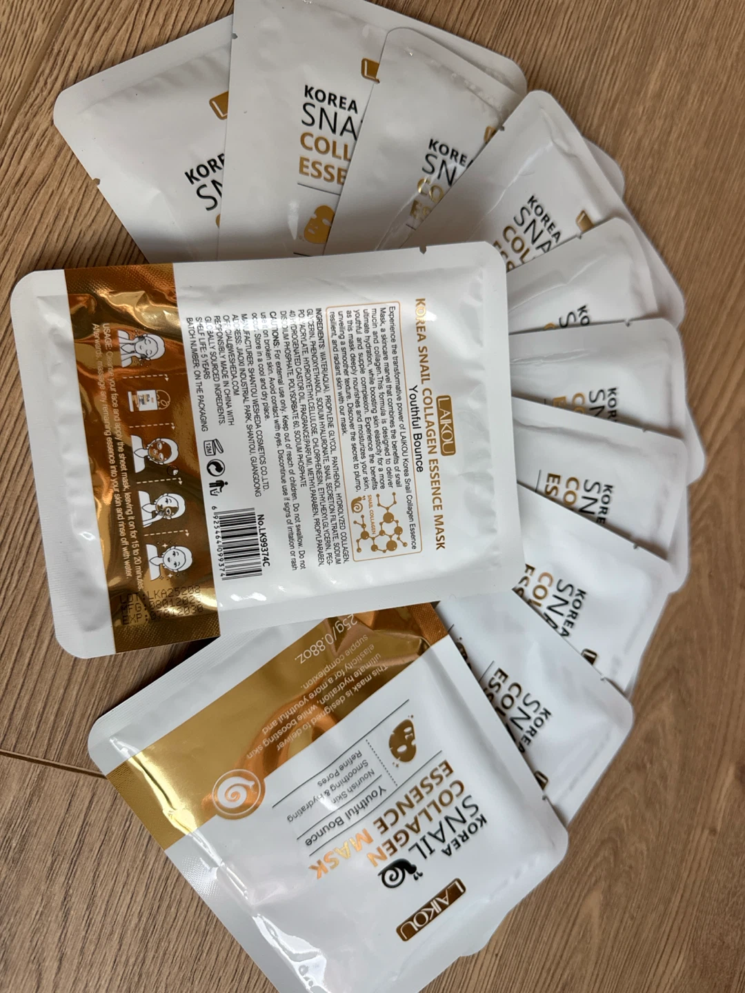 Laikou Korea Snail Collagen Essence Mask