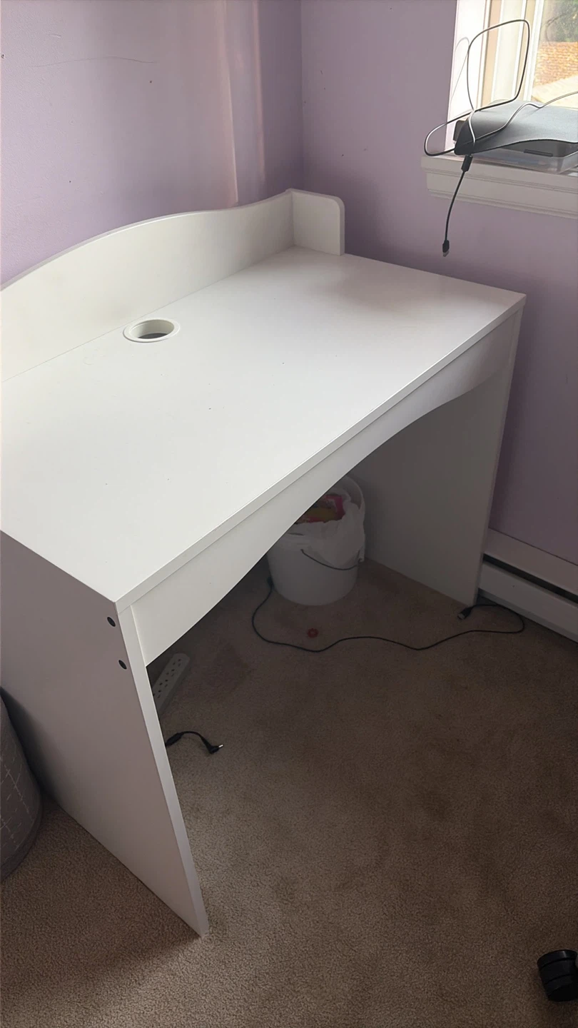 White desk with wire hole and back panel - photo 4