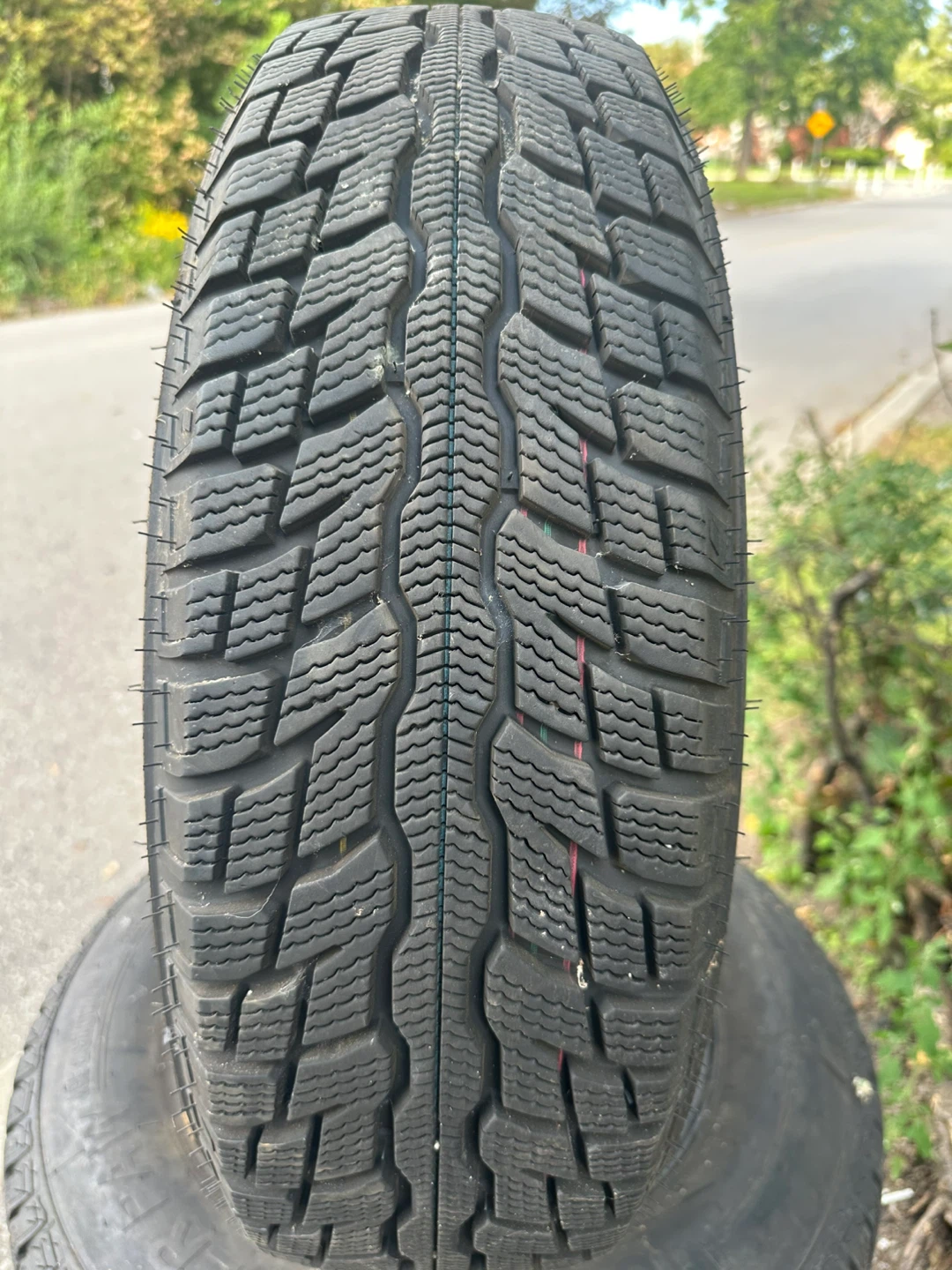 Set of 4 Uniroyal Tiger Paw Ice & Snow Tires