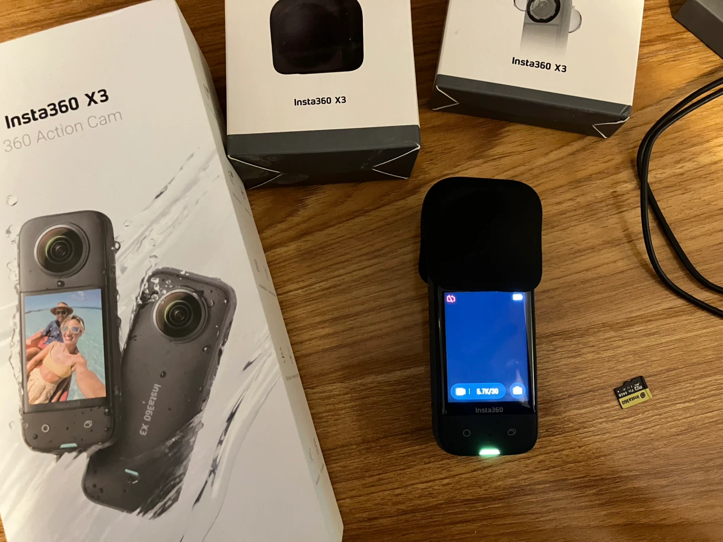 Insta360 64GB microSD Memory Card - photo 3