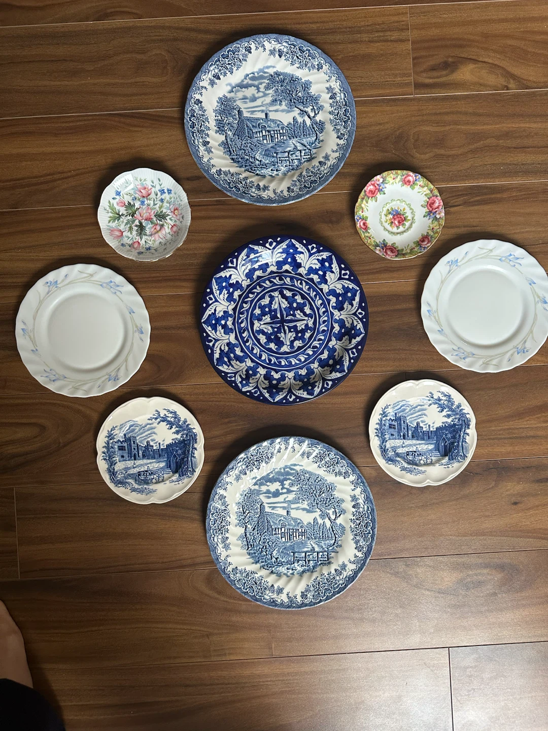 Vintage Blue & White Ceramic Gallery Wall Plate (9-Piece Bundle) - photo 5