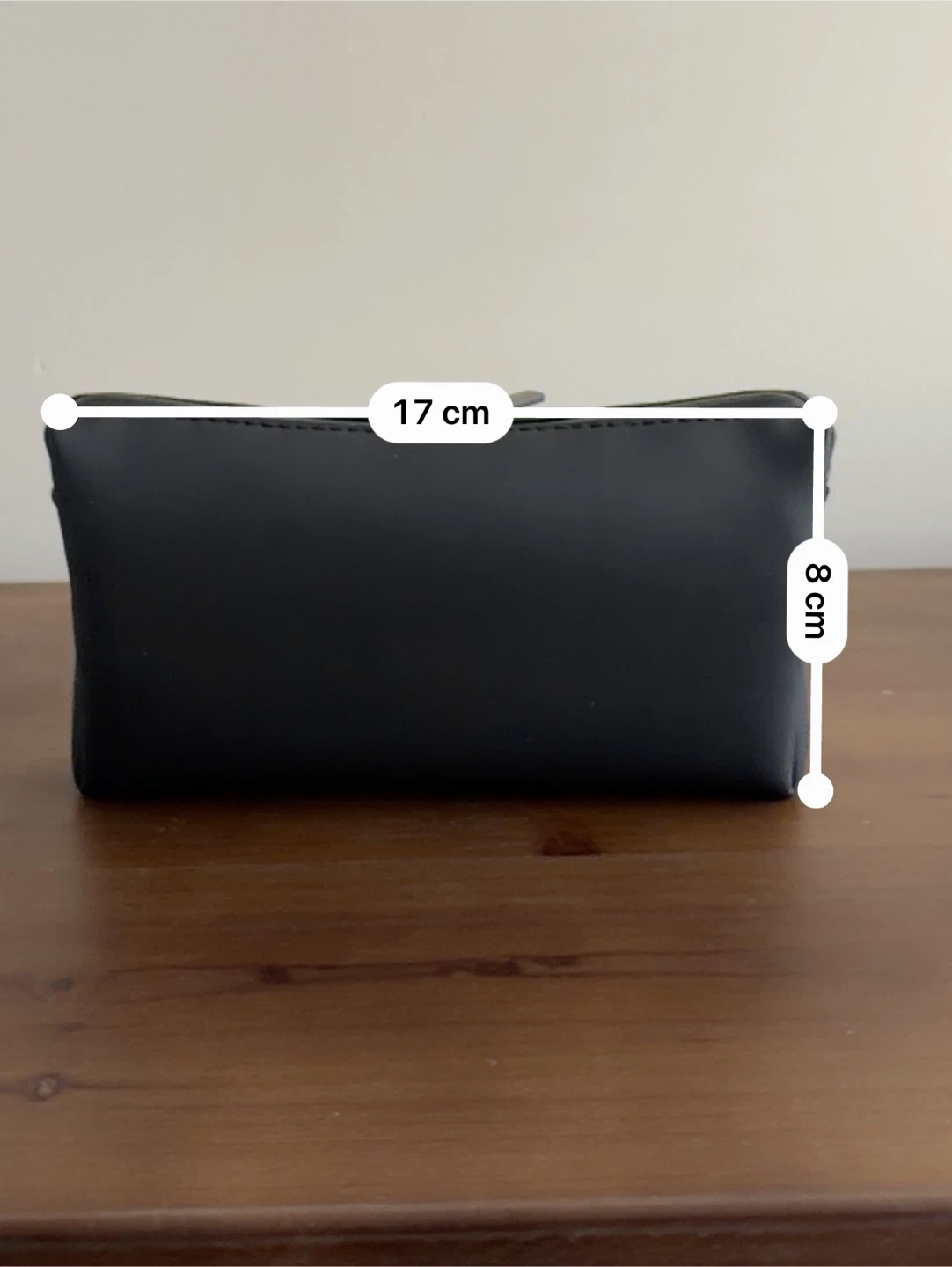 Black Minimalist Zipper Pouch - photo 4