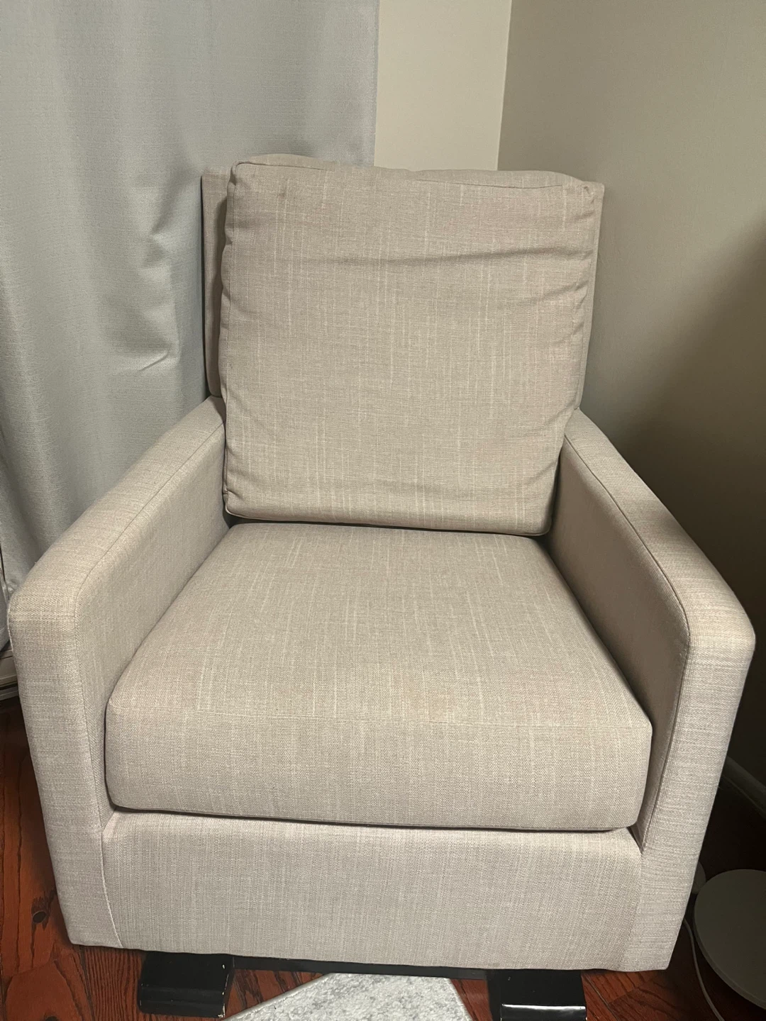Nursing rocking chair