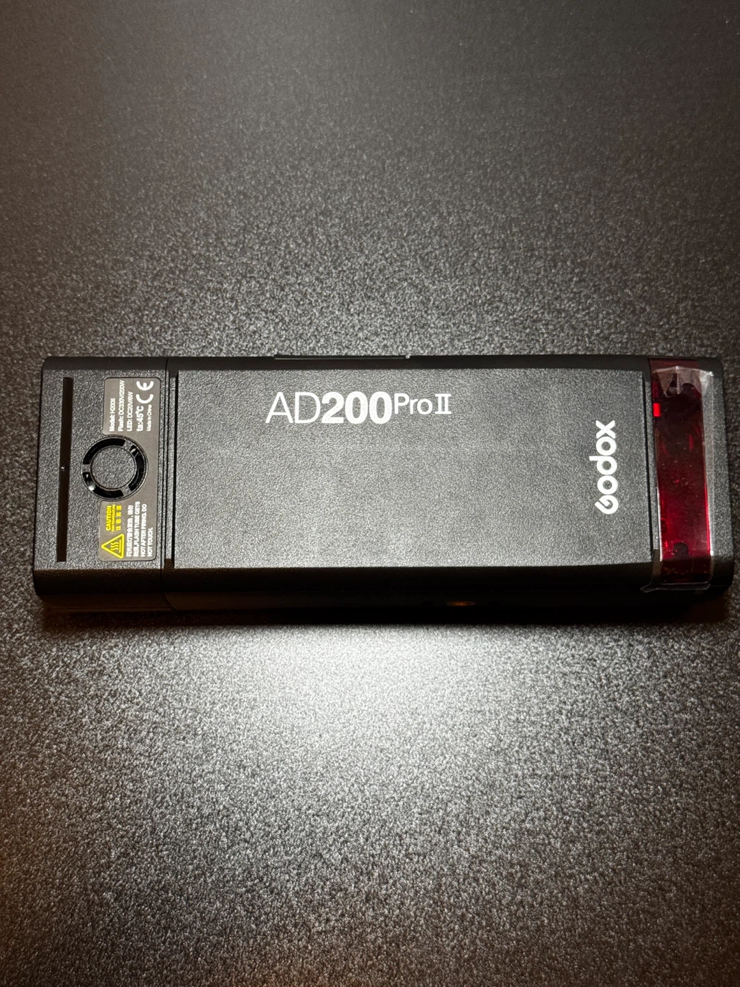 Godox AD200Pro II Pocket Flash / Used Under 10 Times - photo 4