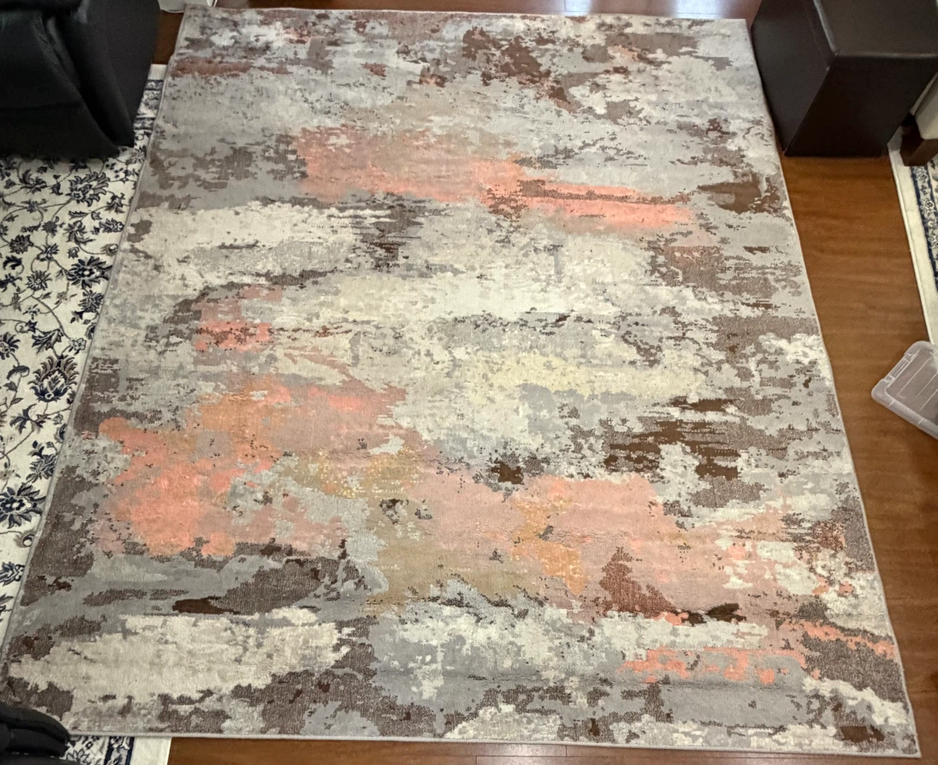 Excellent Area Rug with Peach and Grey Tones