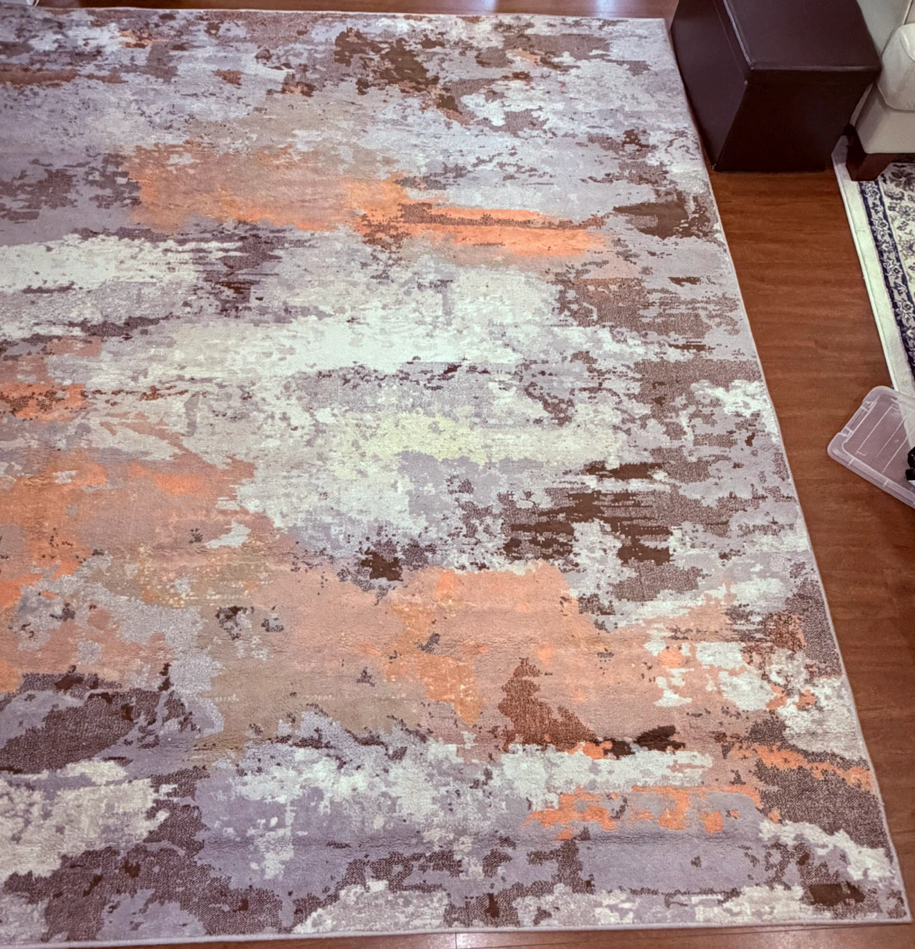 Excellent Area Rug with Peach and Grey Tones - photo 3