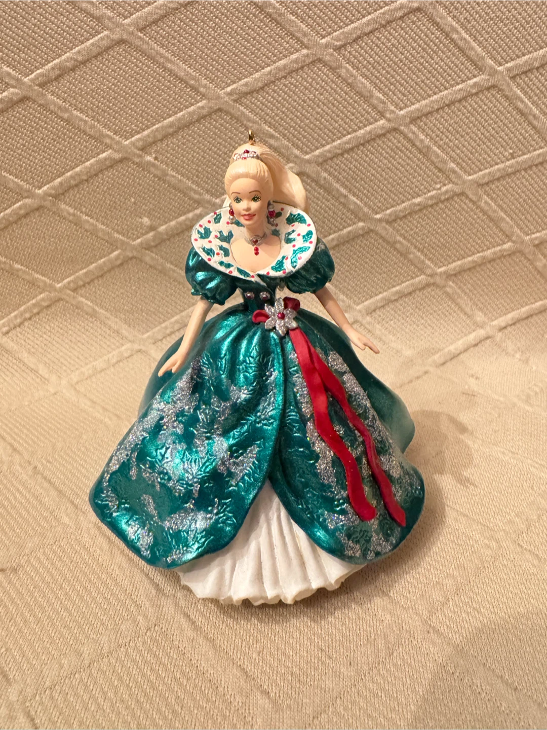1995 Hallmark Holiday Barbie Ornament