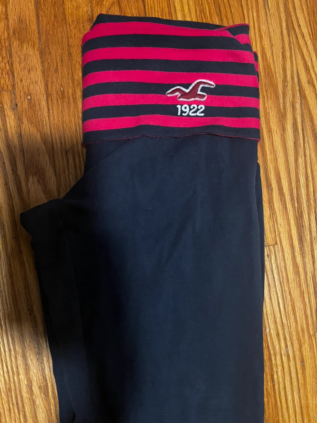 Hollister fold over yoga pants - photo 4
