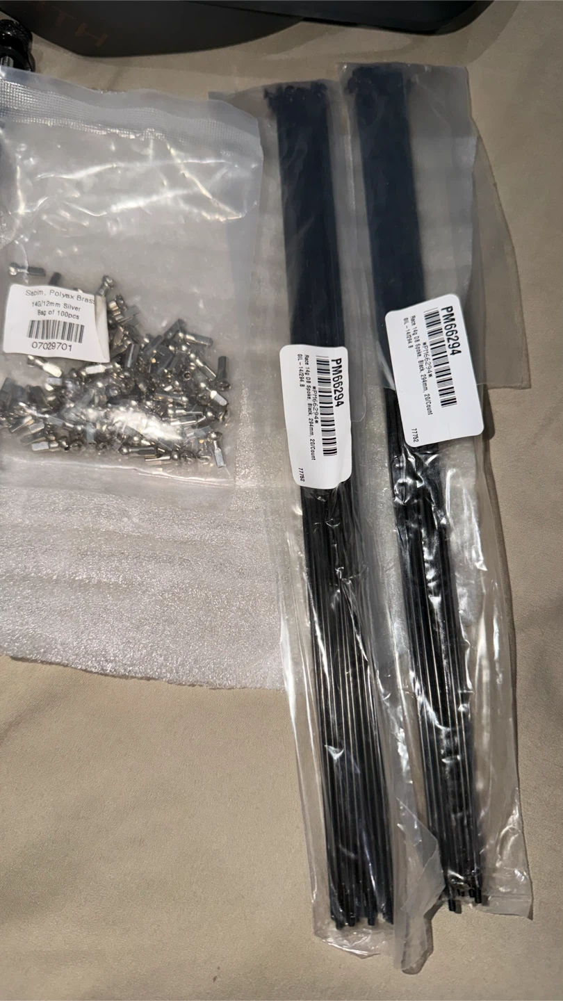 Novatec D042SB Hub with Sapim Spokes - photo 2
