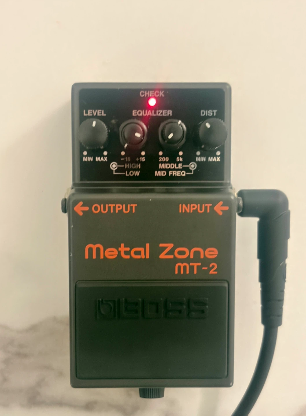 Boss Metal Zone MT-2 Distortion Pedal - photo 2