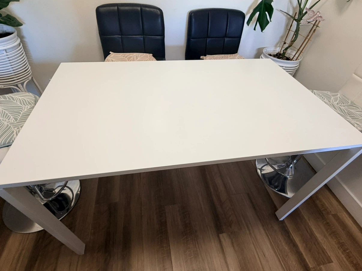 IKEA MELLTORP White Table