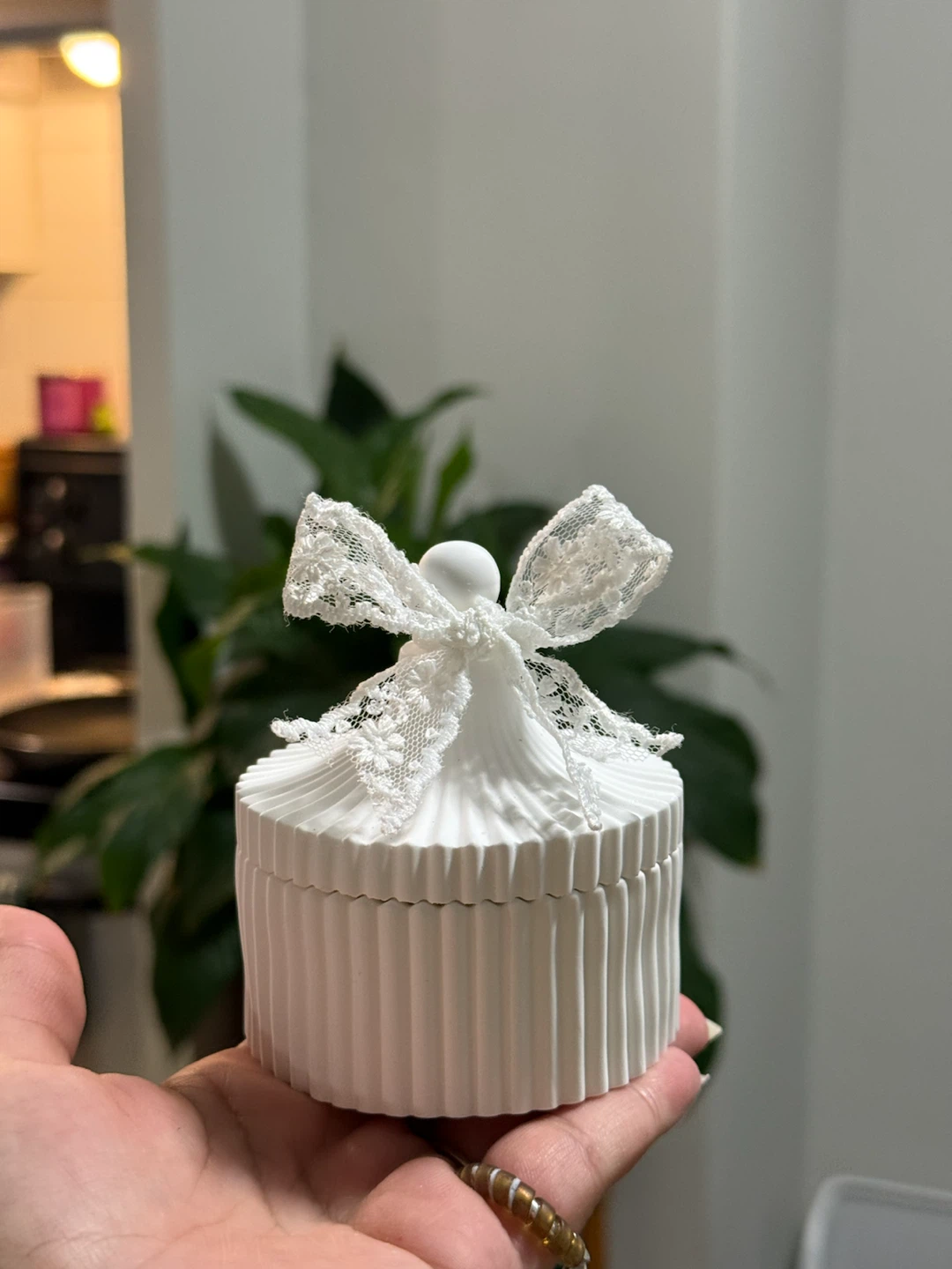 White Decorative Keepsake Trinket Box - photo 2