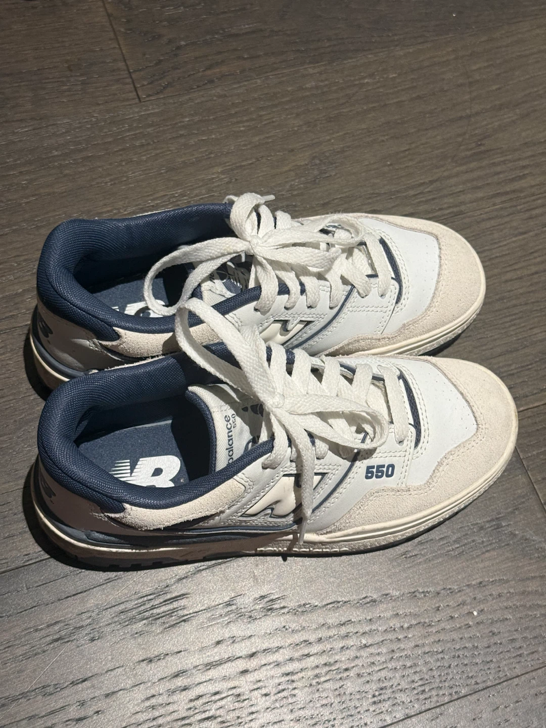 New Balance 550 sneakers