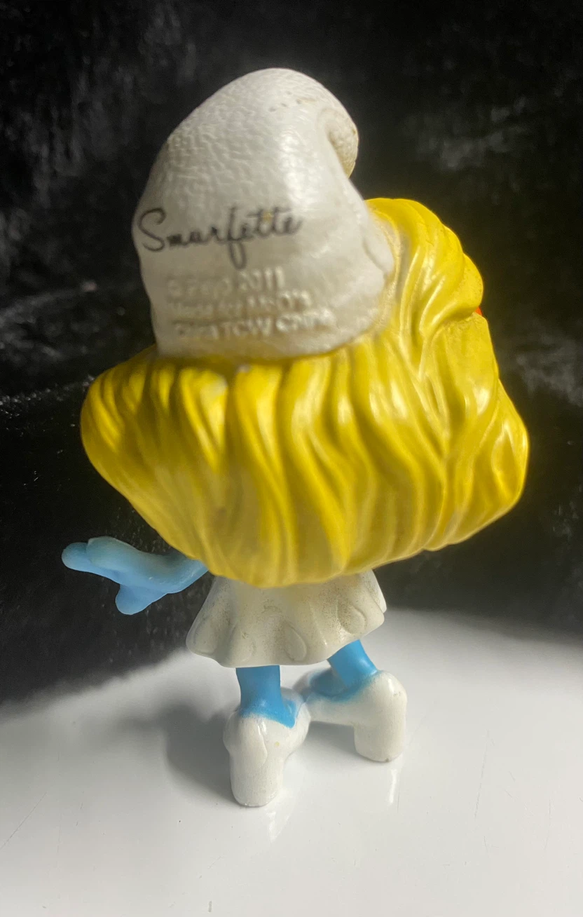 2011 McDonald's Smurfette Figure - photo 2