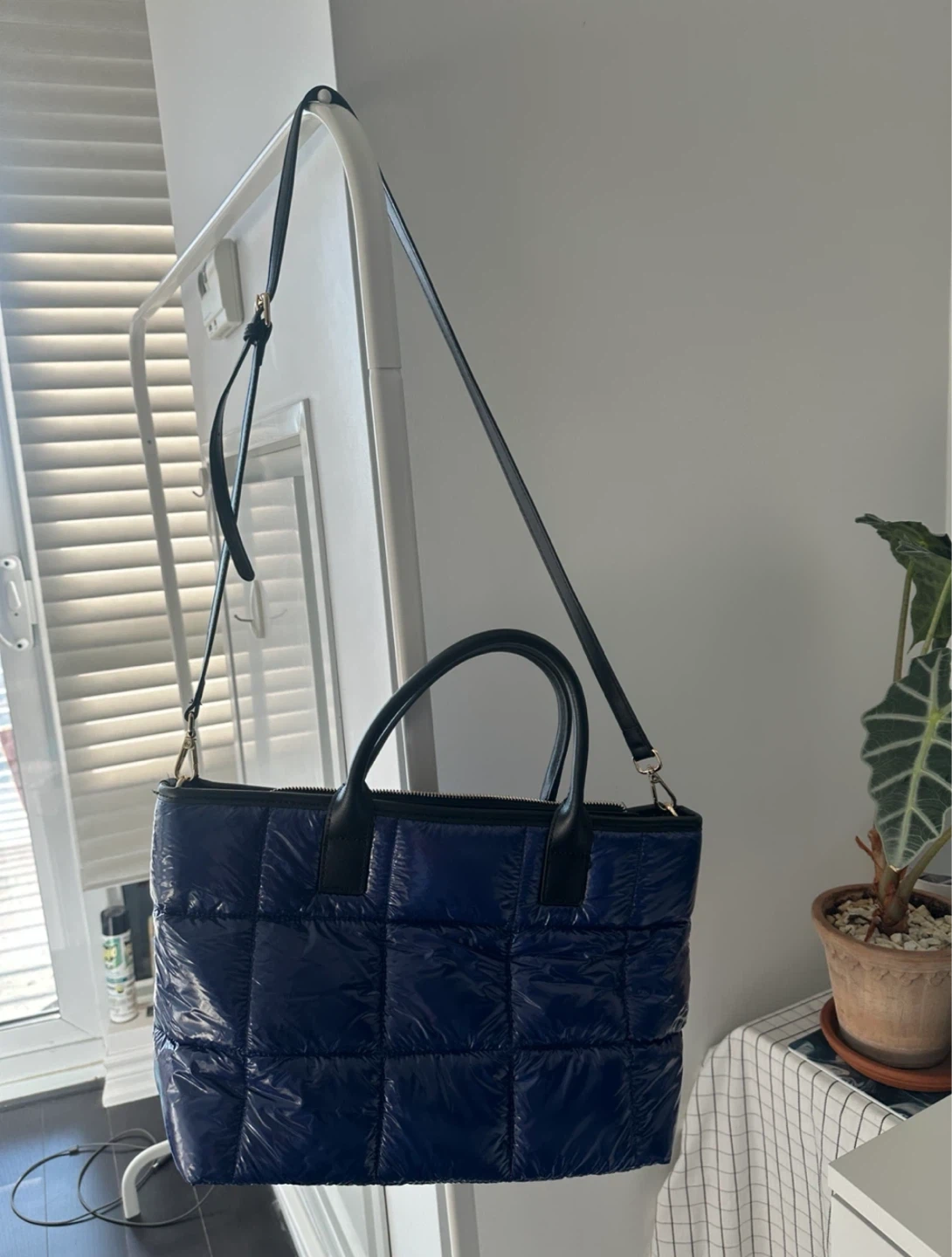 Quilted Navy Blue Tote Bag - photo 3