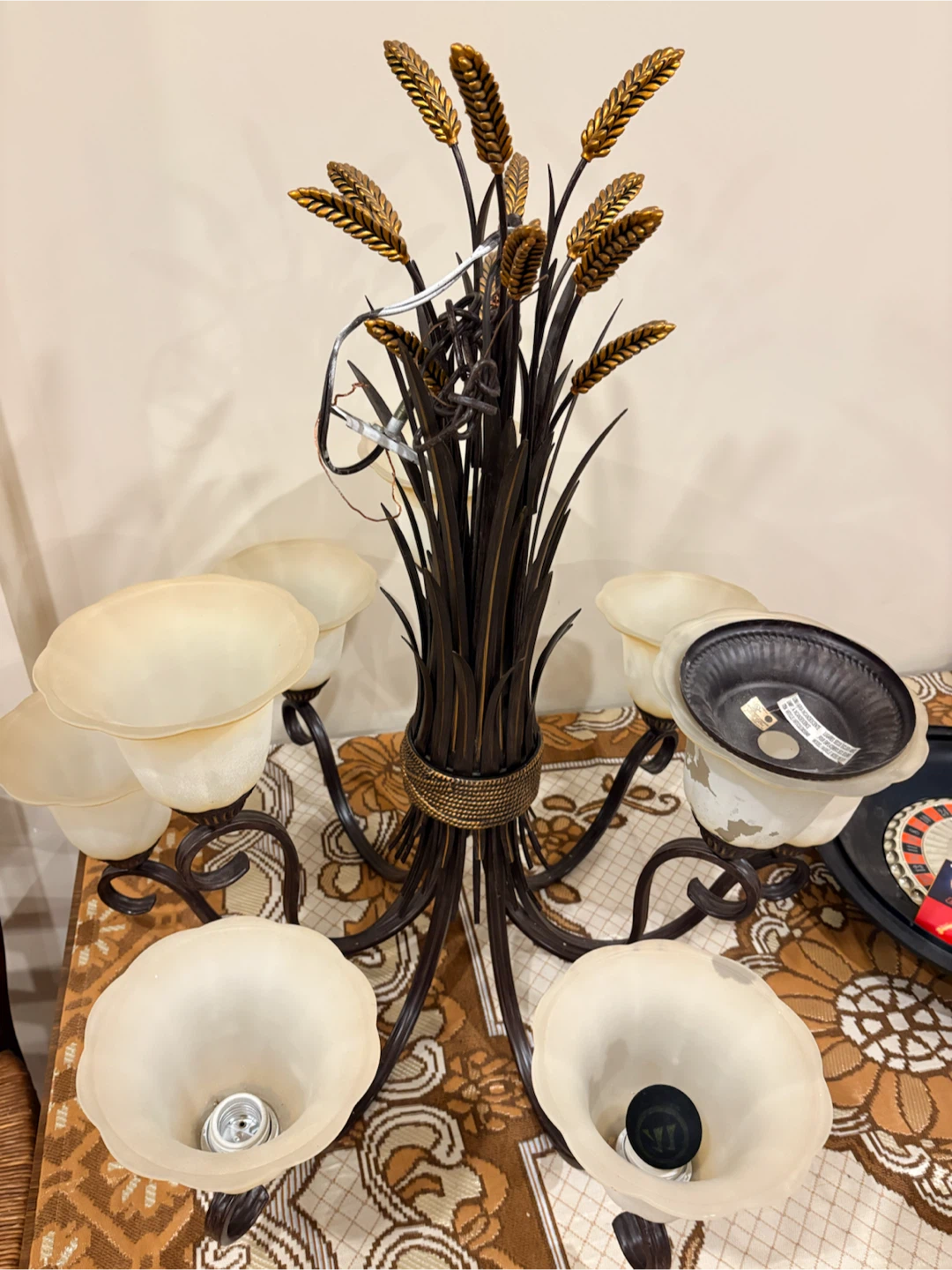 Rustic Wheat Motif 9 Light Chandelier