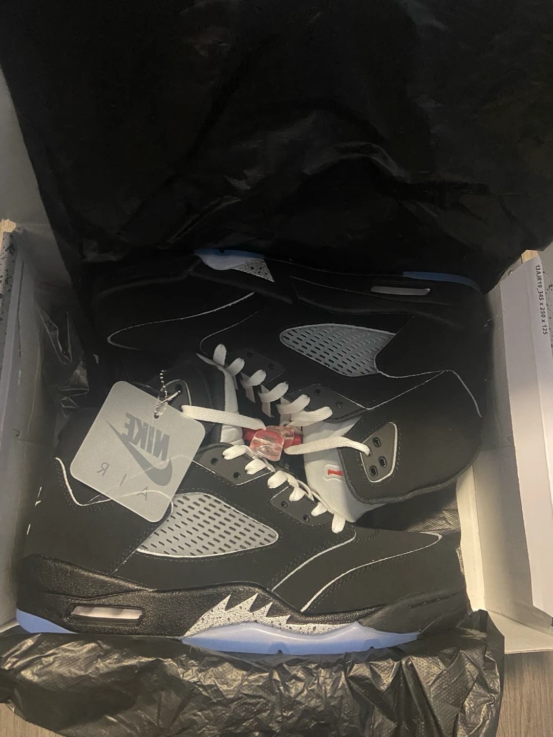 Air Jordan 5 Retro Black Metallic