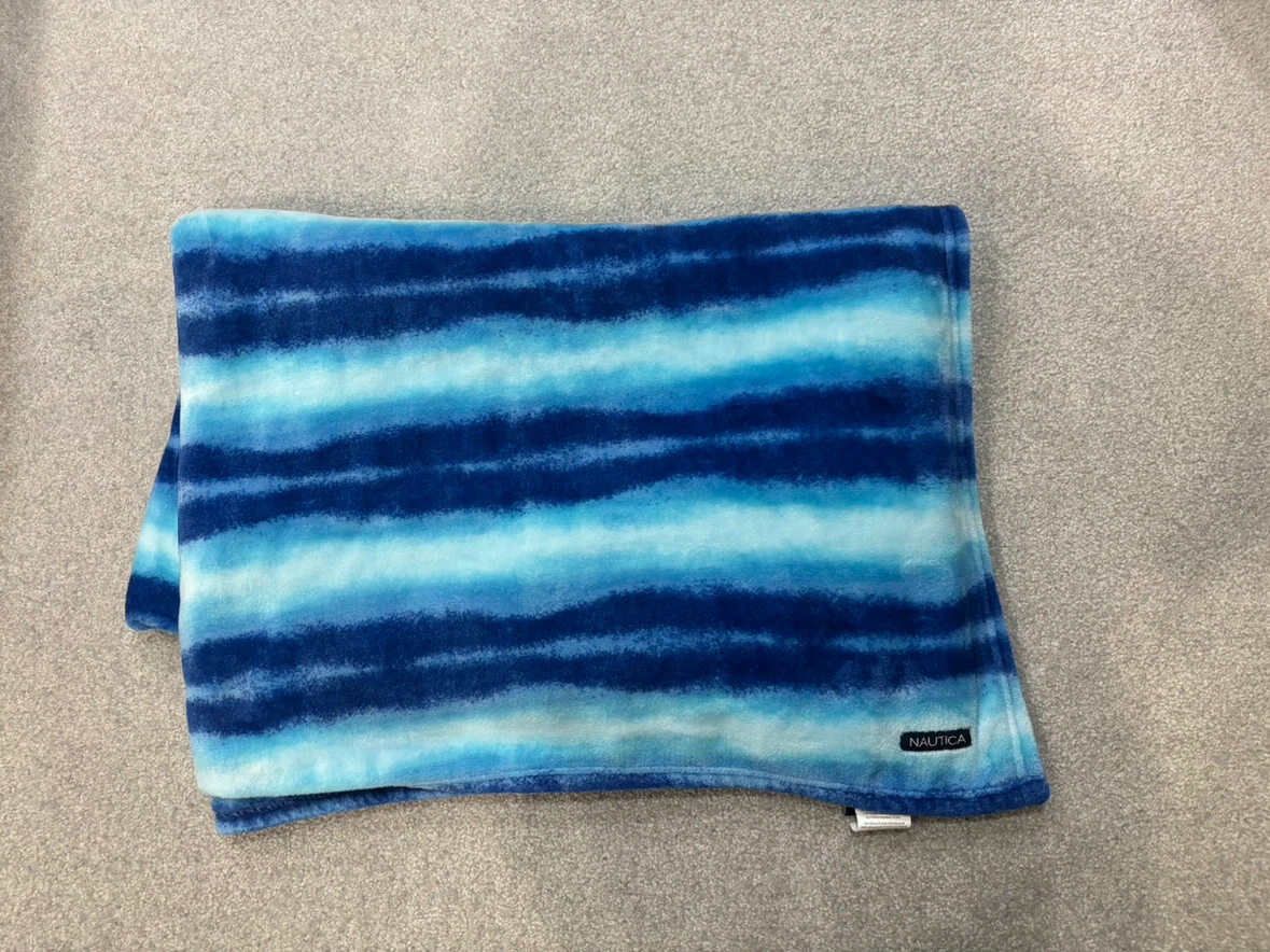 NAUTICA BLANKET