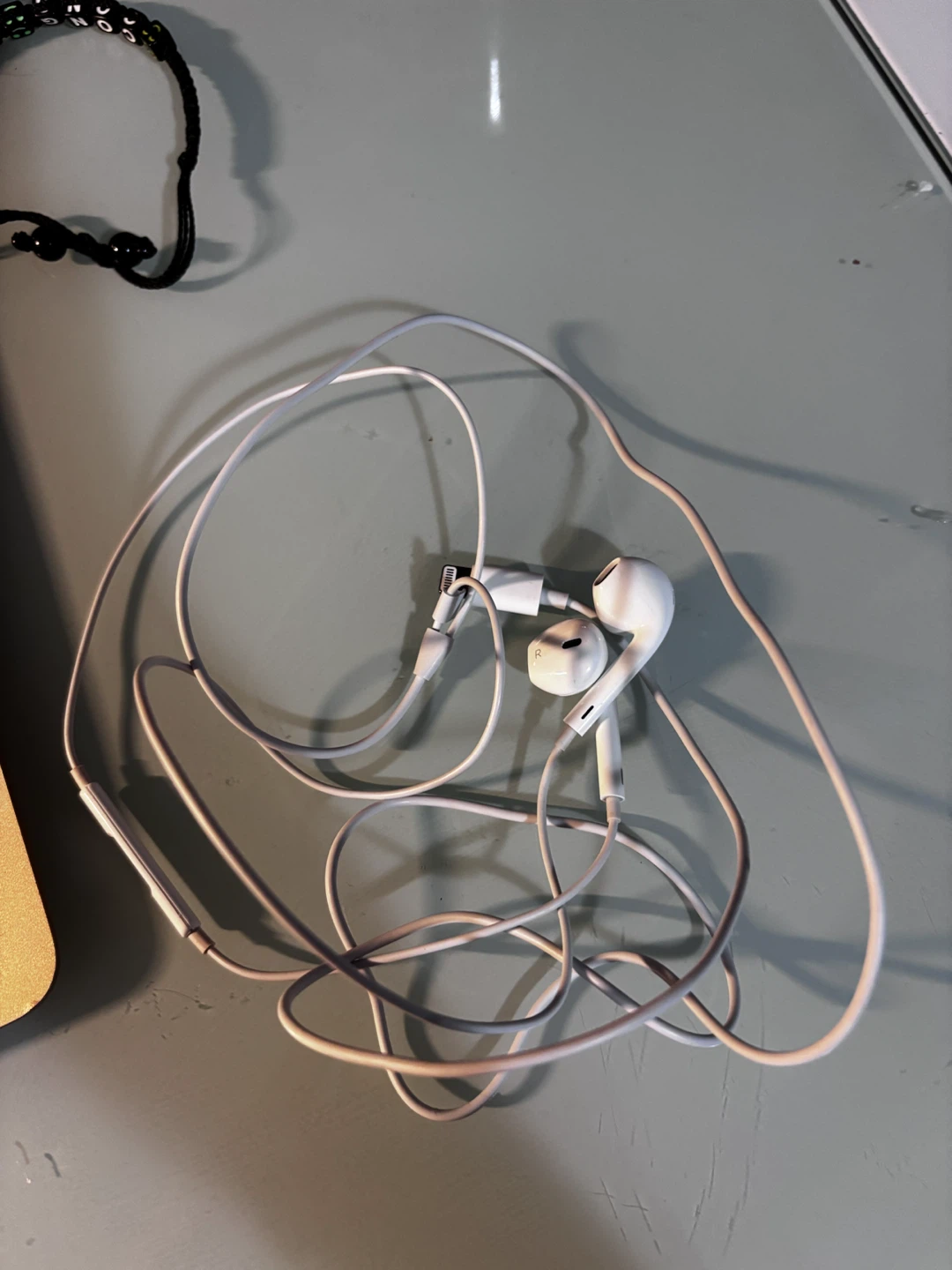 Apple EarPods with Lightning Connector