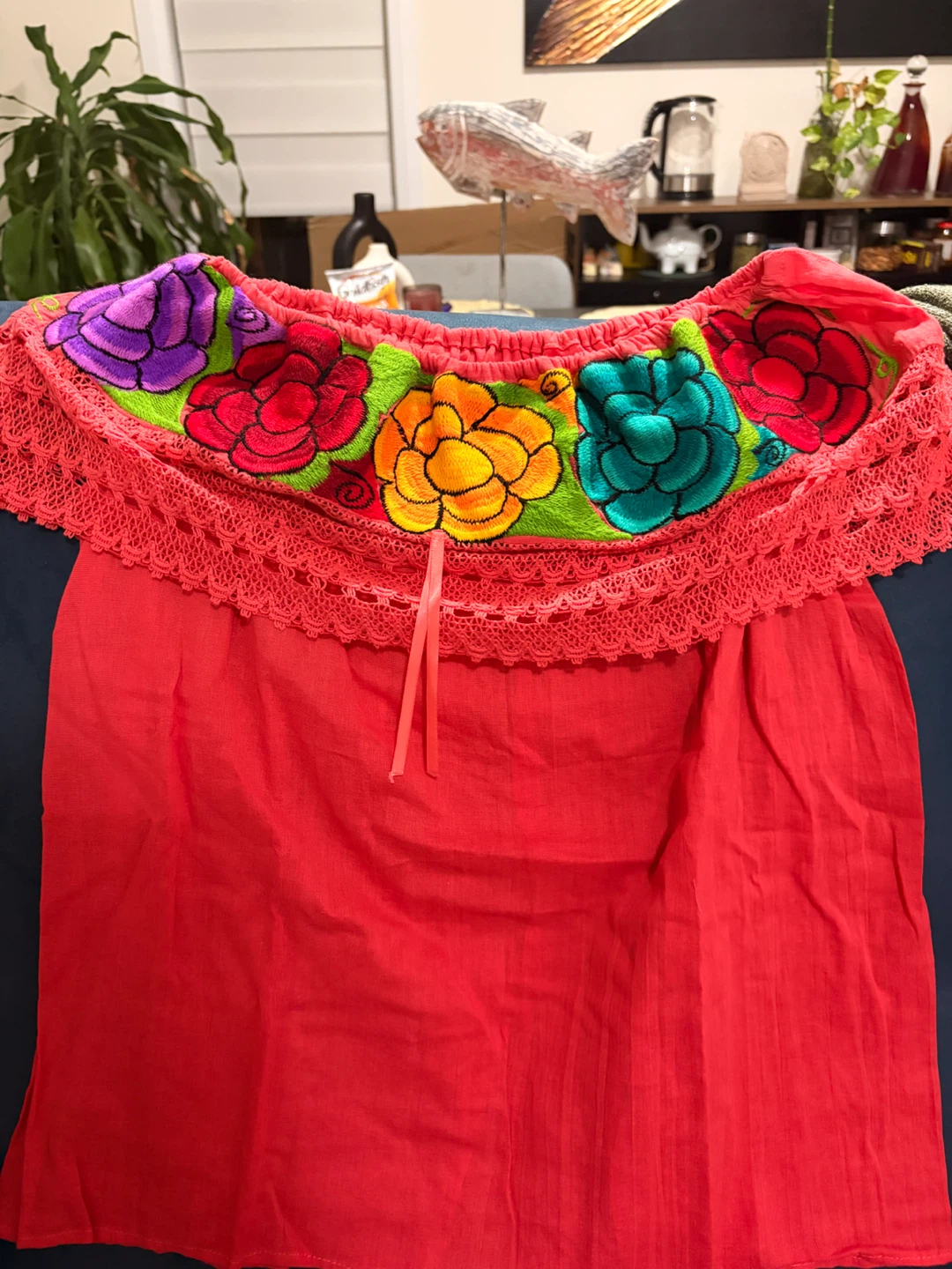 Traditional Embroidered Mexican Blouses - photo 4