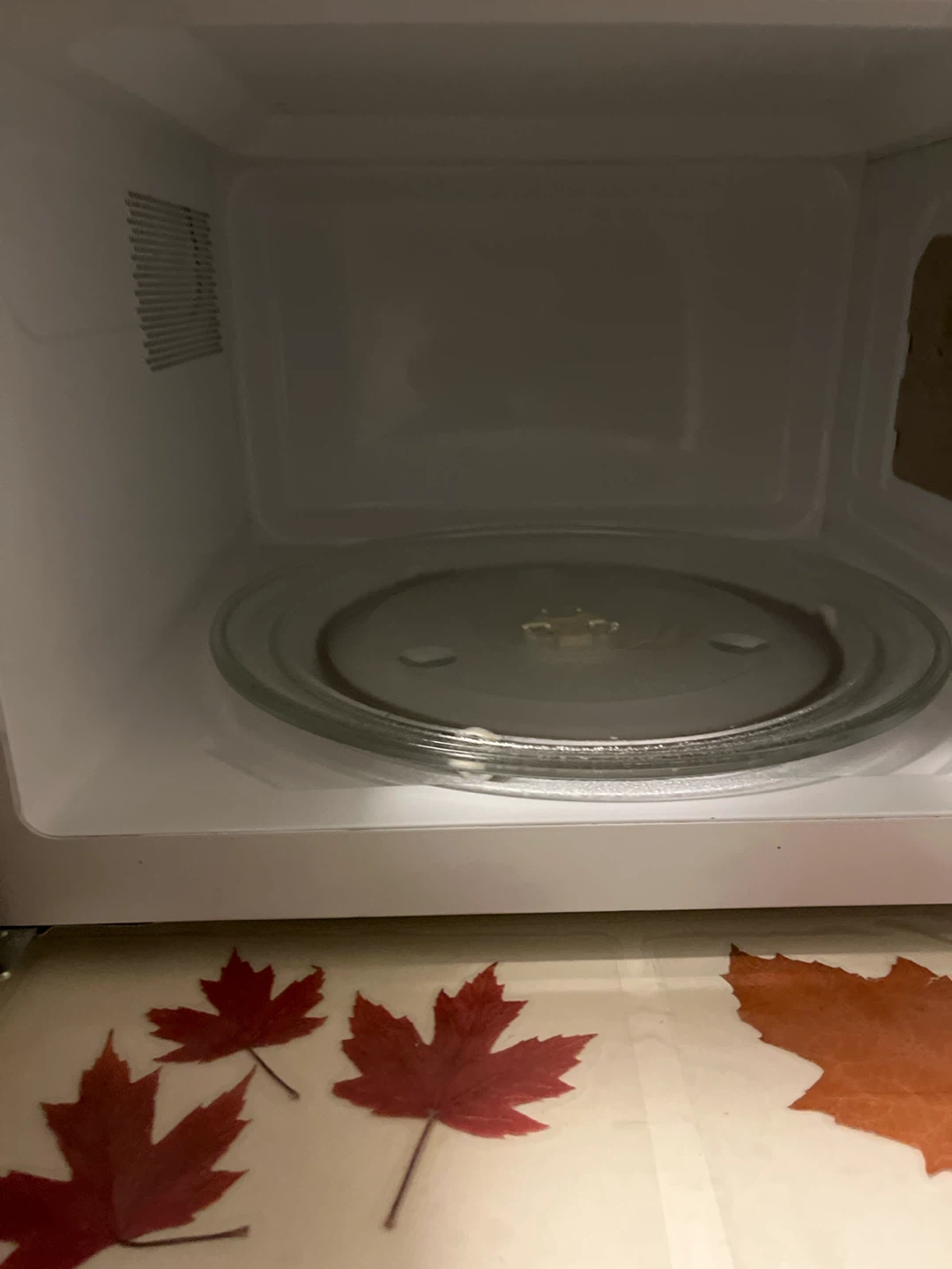 GE microwave oven - photo 3