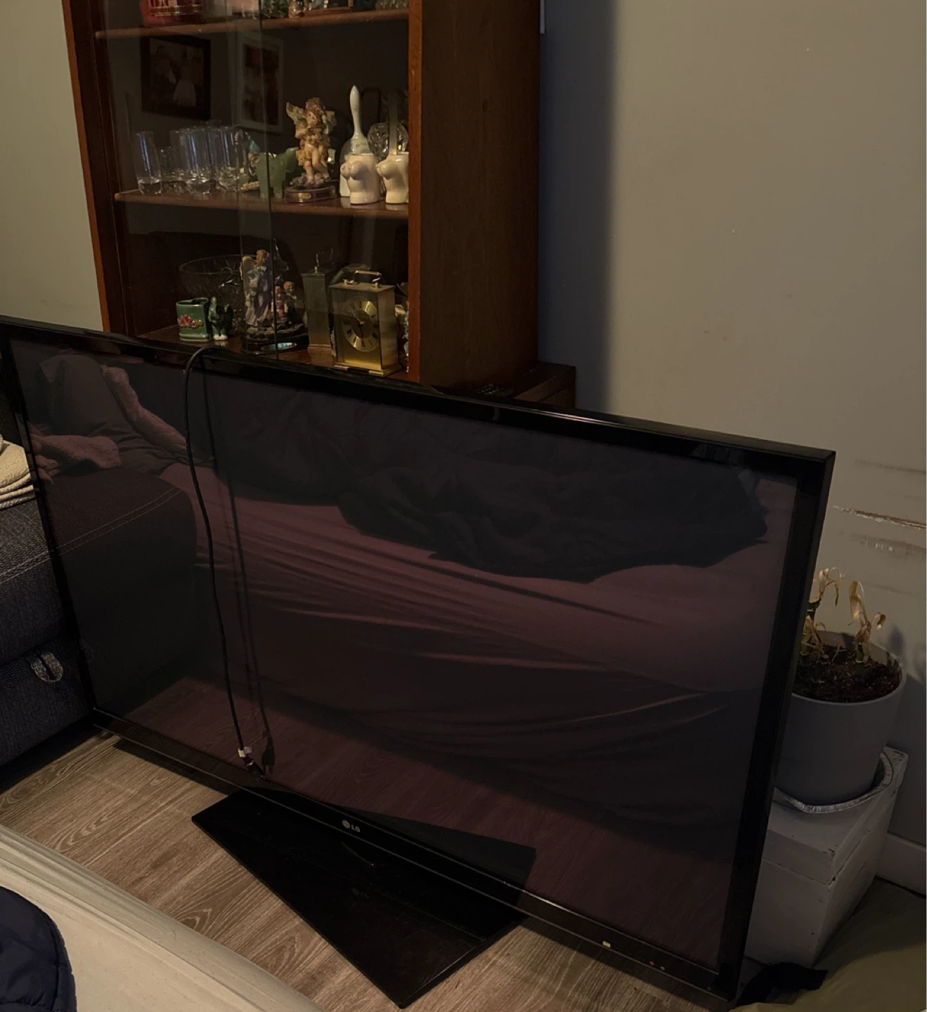 LG 60-inch  LED Television