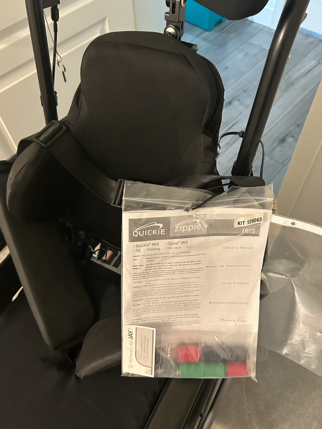 Wheelchair Never used - photo 2