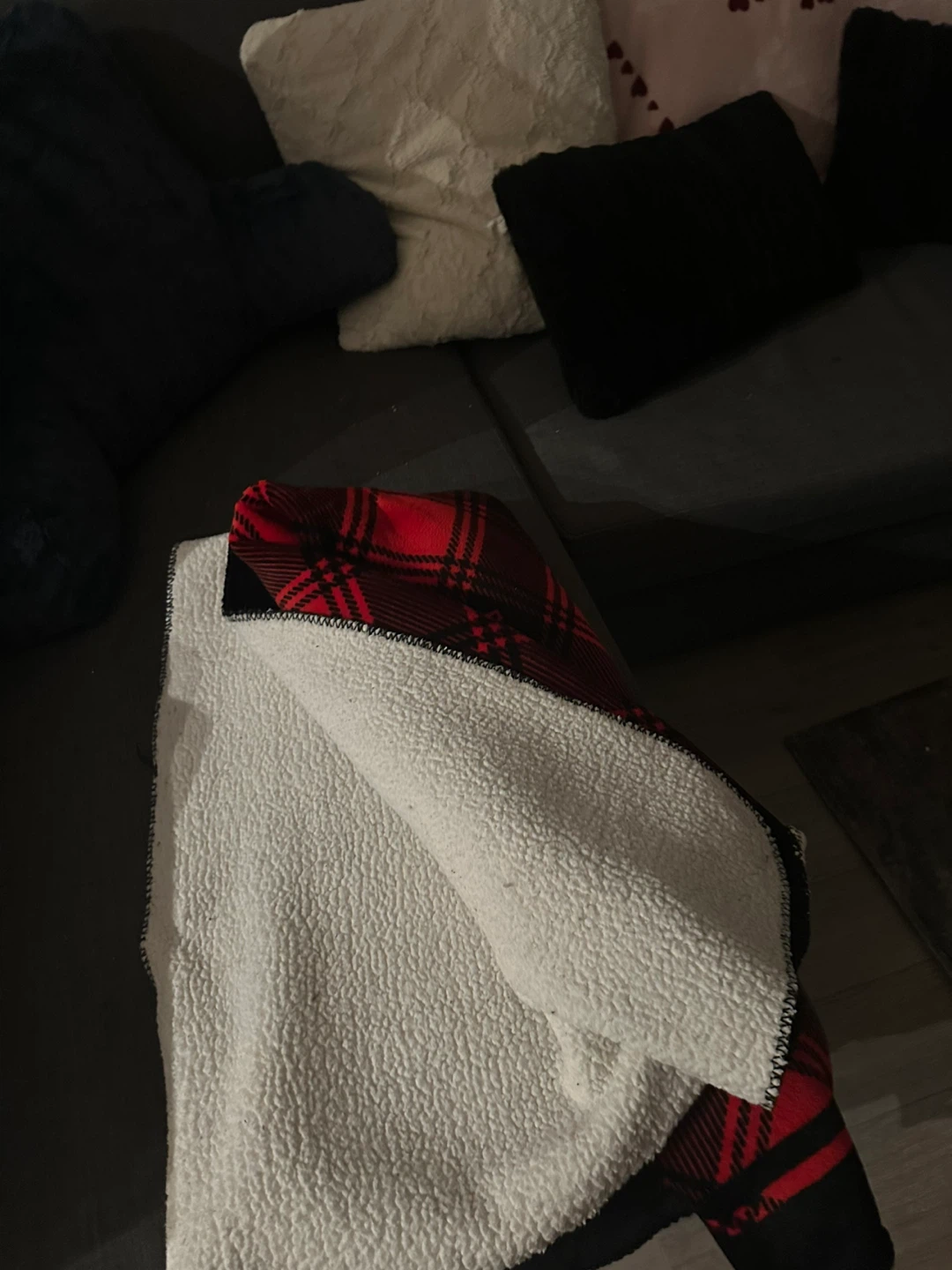 Victoria's Secret PINK Plaid Sherpa Blanket - photo 2