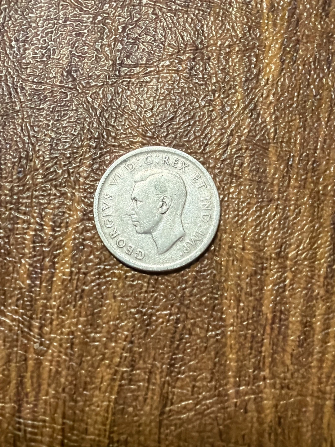 1945 Canadian 25 Cent Coin - photo 2