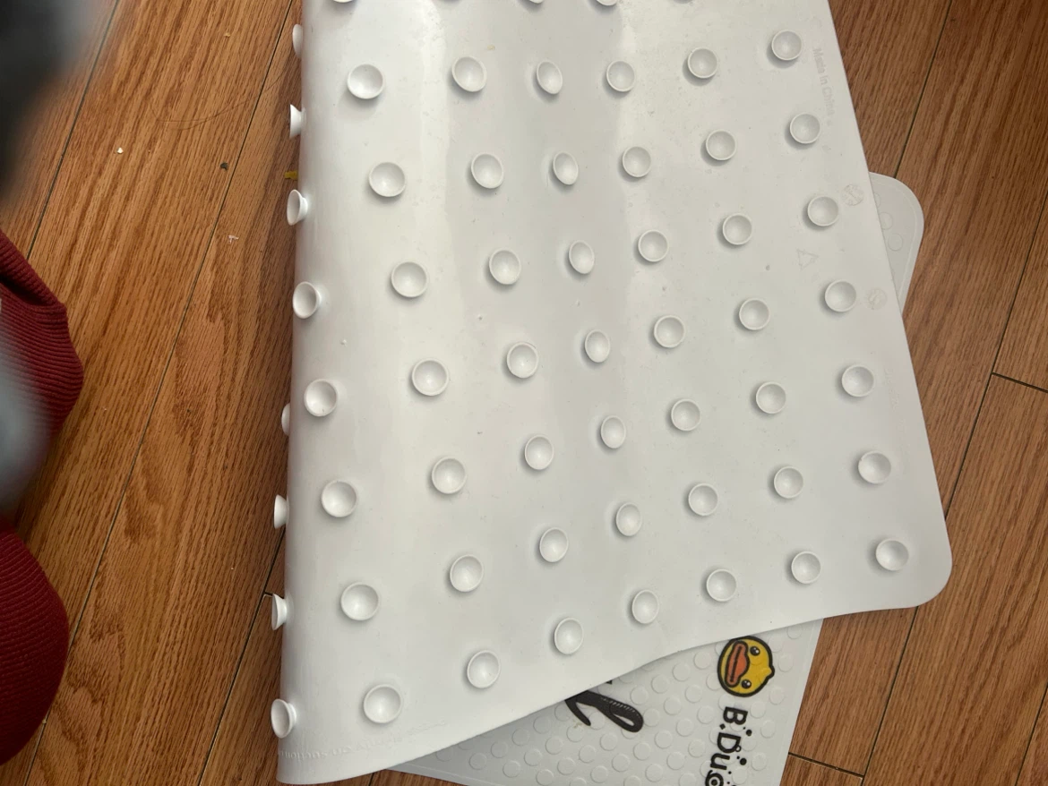 Brand New B.Duck Bath Mat - photo 2