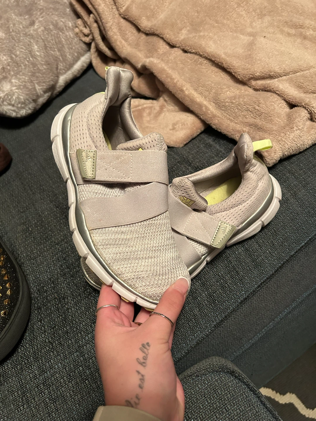Adidas slip-on sneakers size 6 #freecycle