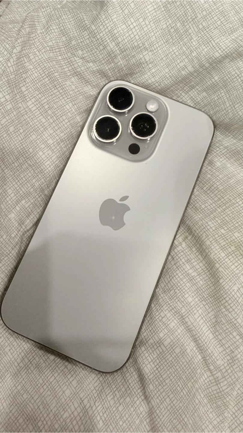 Apple iPhone 15 Pro, Silver