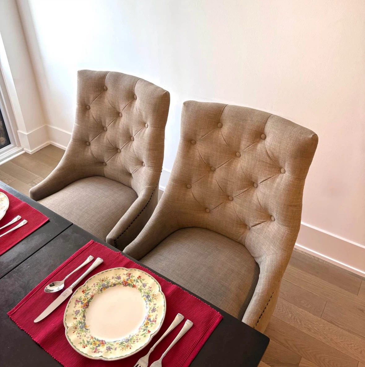 Set of 4 Tufted Upholstered Dining Chairs - photo 2