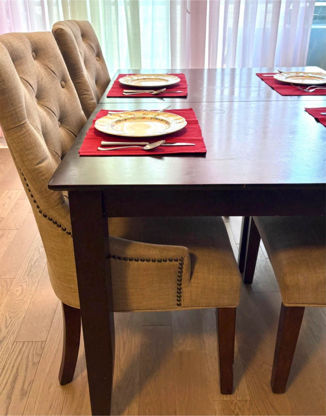 Set of 4 Tufted Upholstered Dining Chairs - photo 4