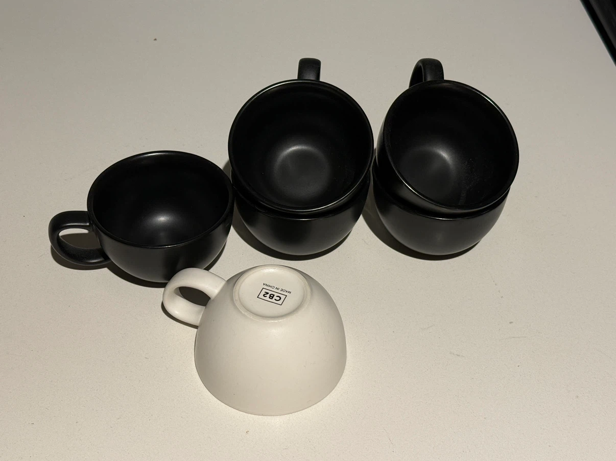 Set of 5 plus one CB2 Matte espresso cups - photo 2