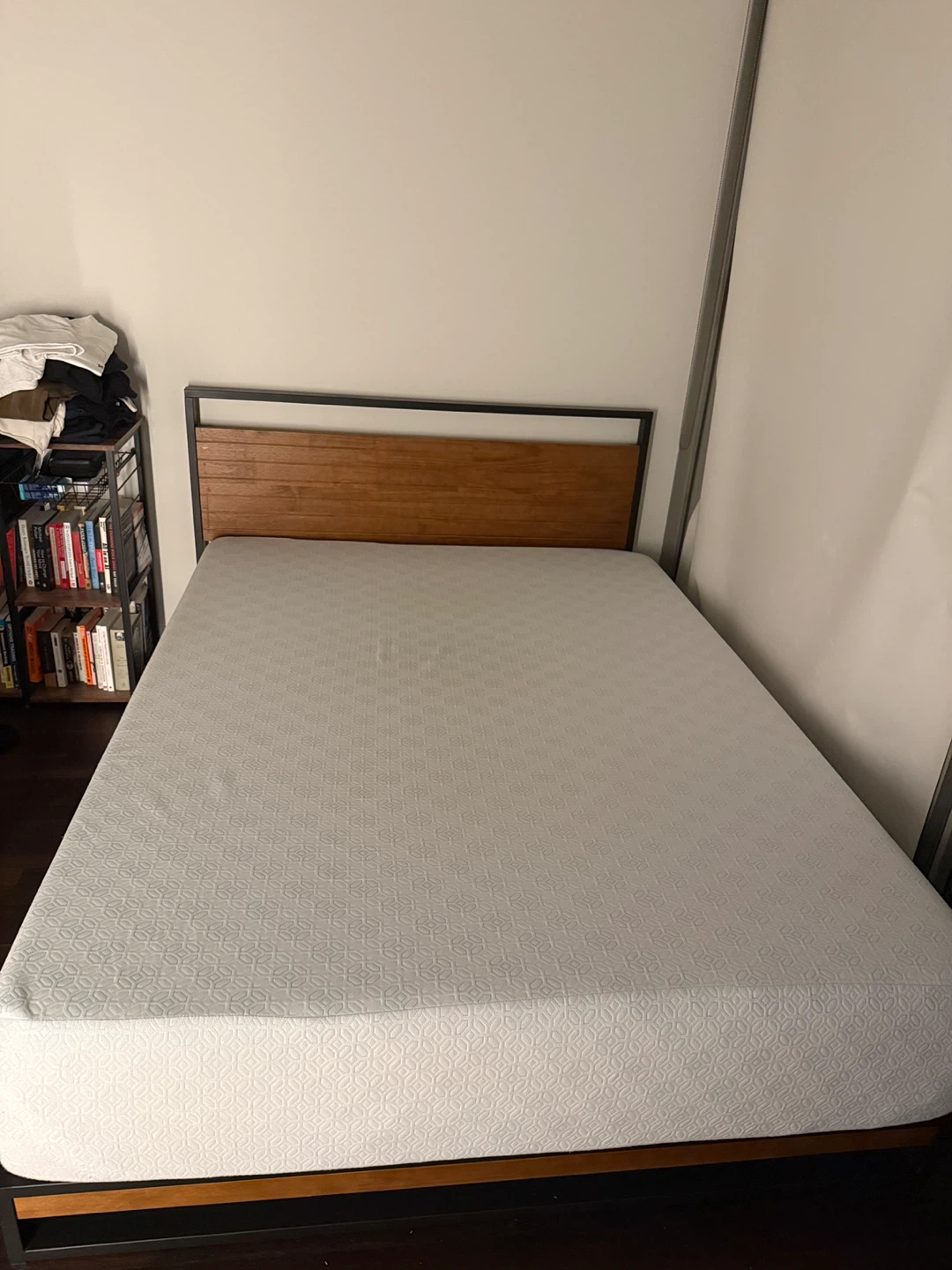 Queen size mattress and bed frame - photo 3